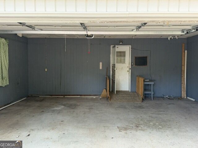 1032 Central Road Property Photo 11
