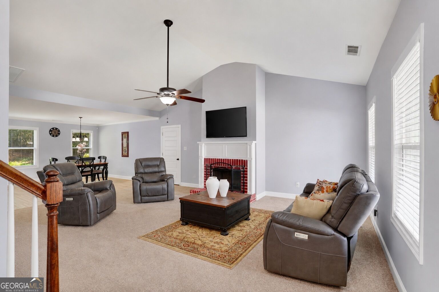 1219 Oak Springs Way Property Photo 4