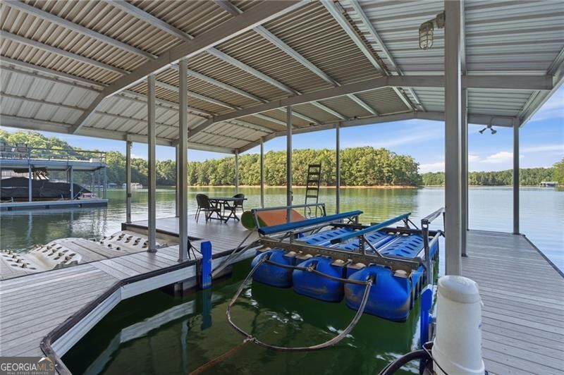 5730 Chestatee Landing Drive Property Photo 4