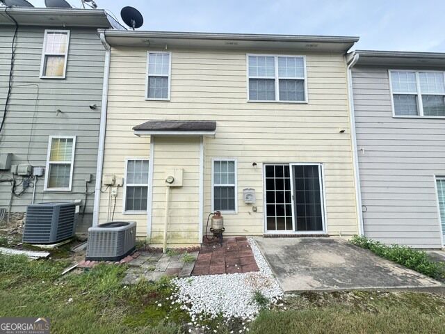 2200 Hyssop Way Property Photo 13