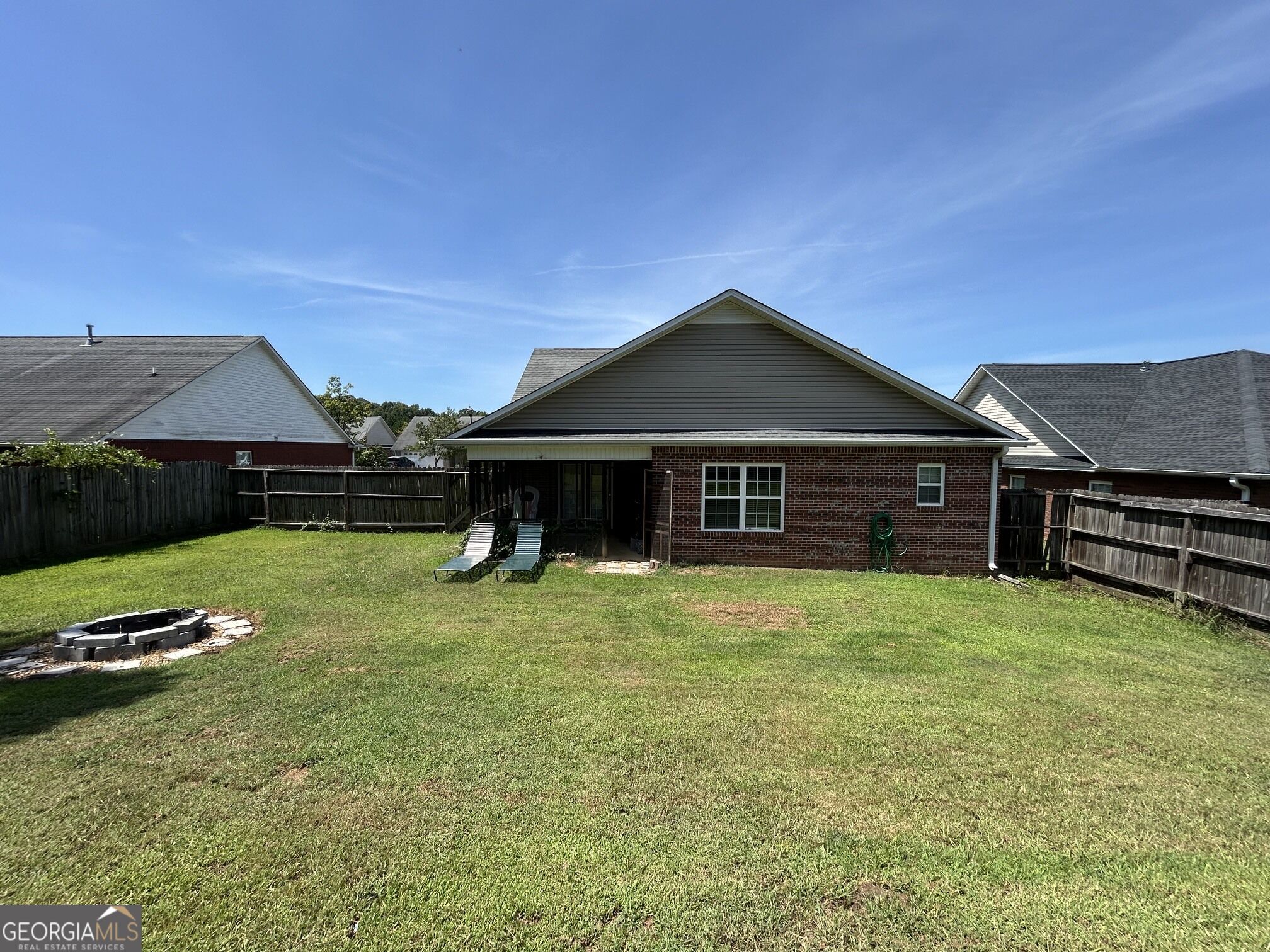 18 Hawk Spring Drive Sw Property Photo 2