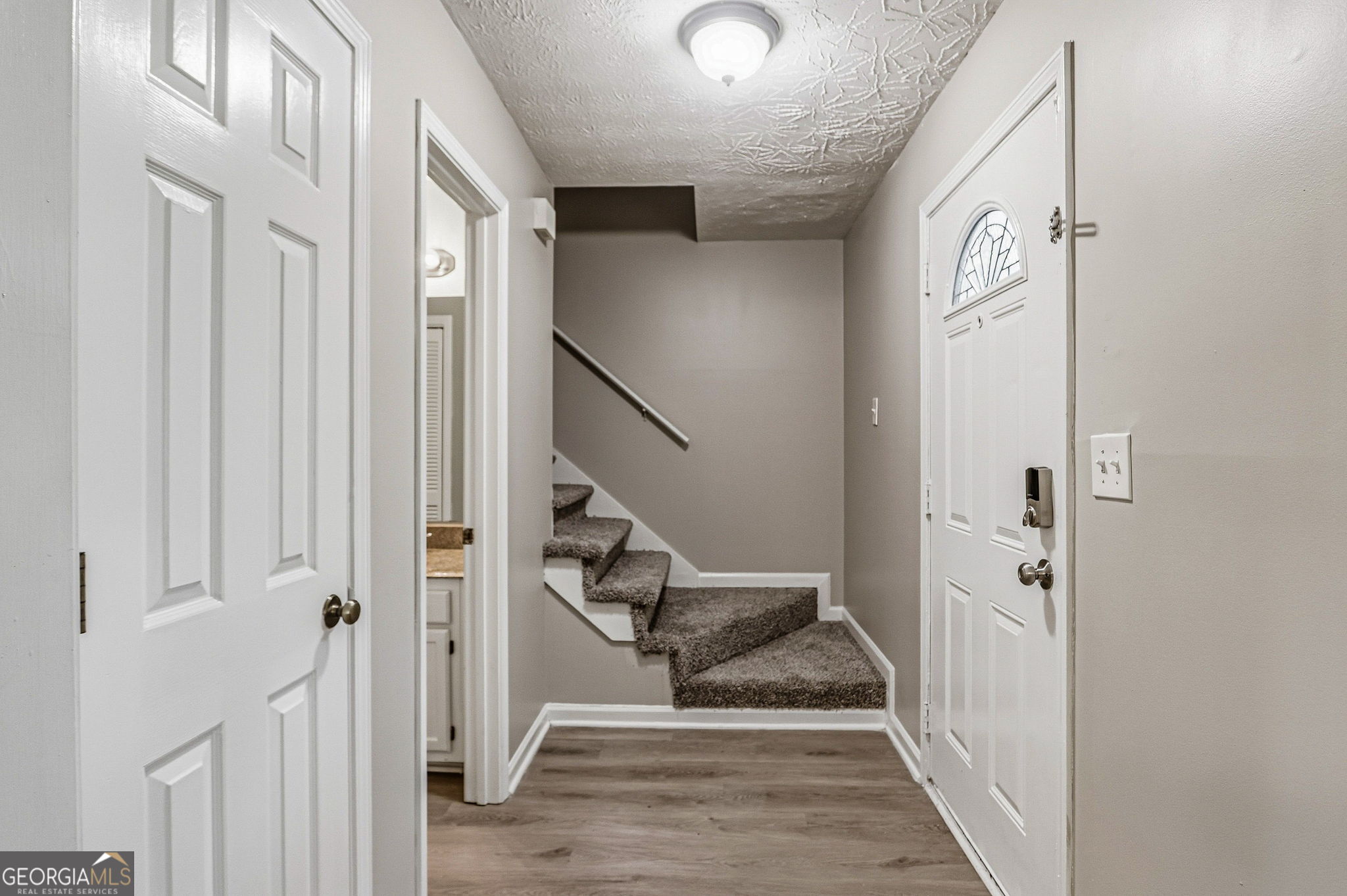 2130 Grayfield Drive Property Photo 3