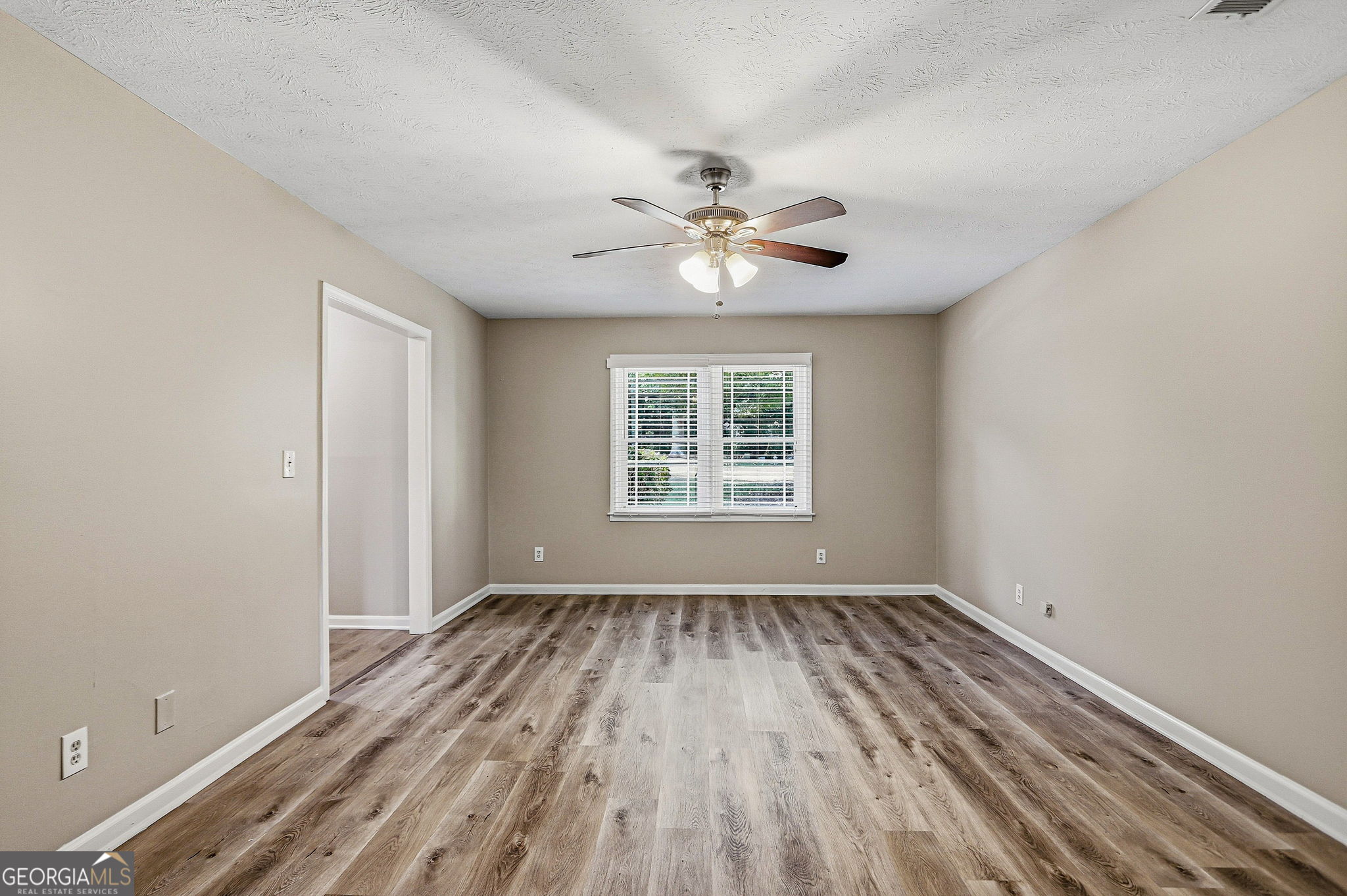2130 Grayfield Drive Property Photo 6