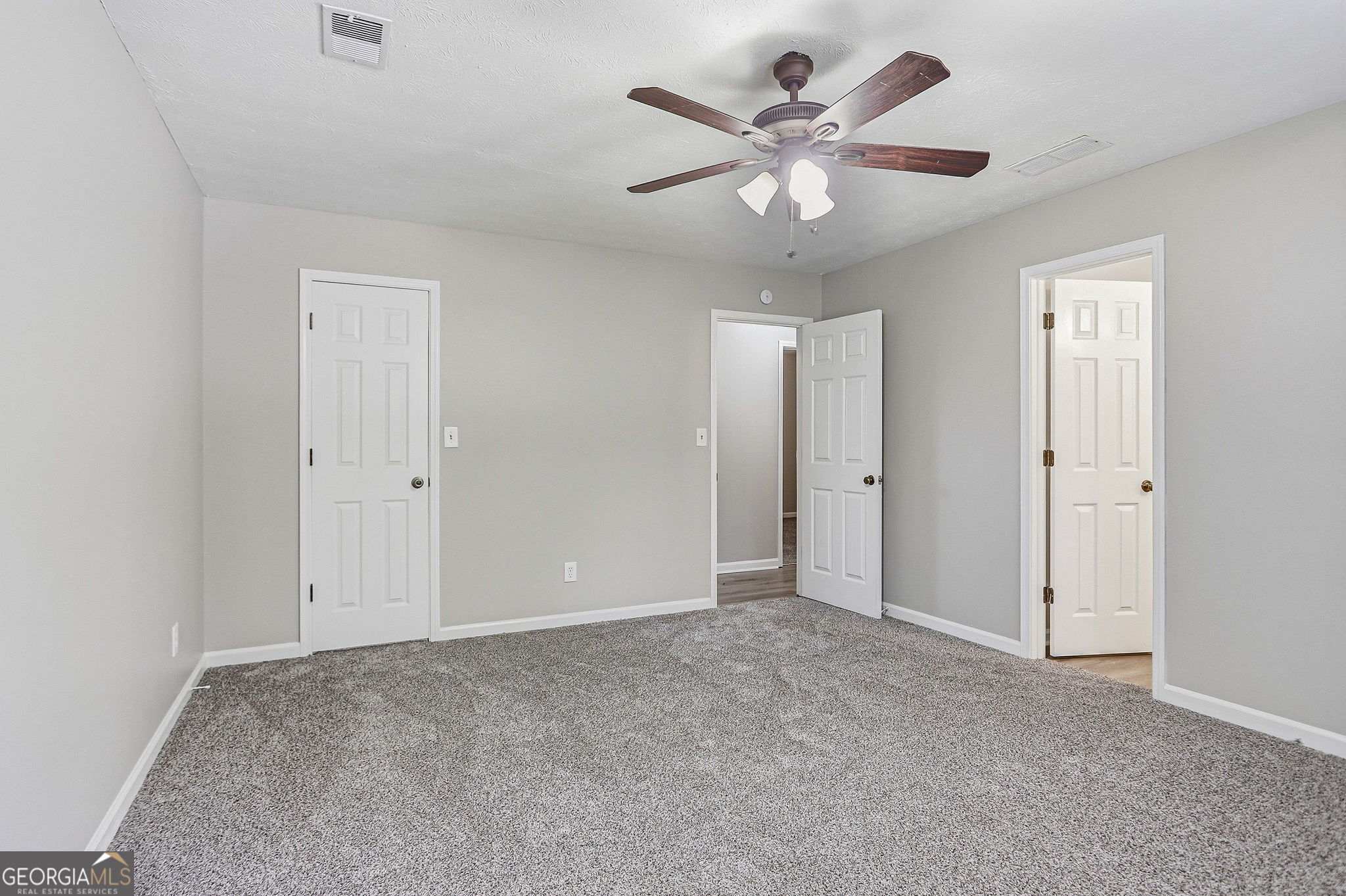 2130 Grayfield Drive Property Photo 13