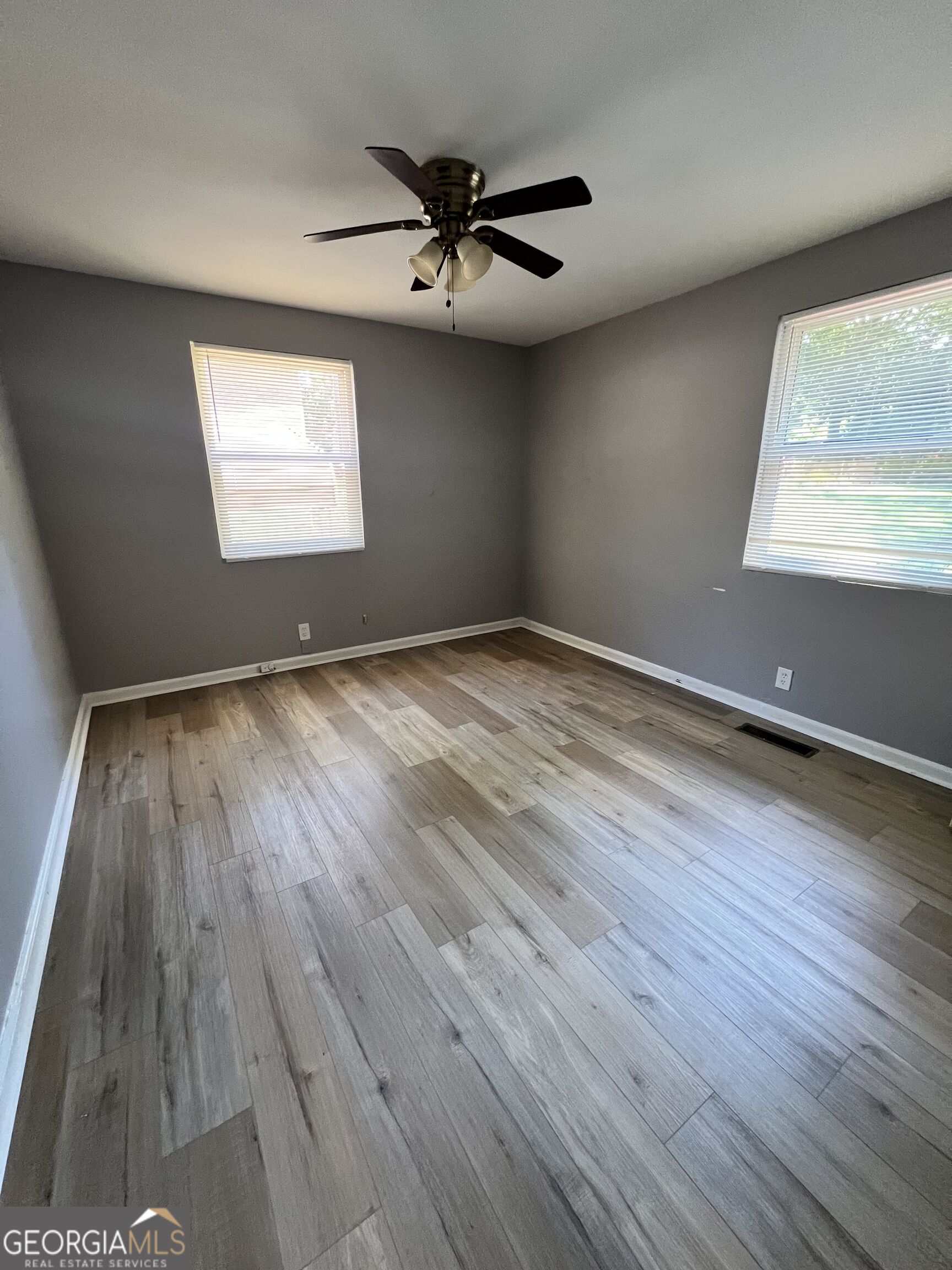 2032 Dellwood Place Property Photo 12