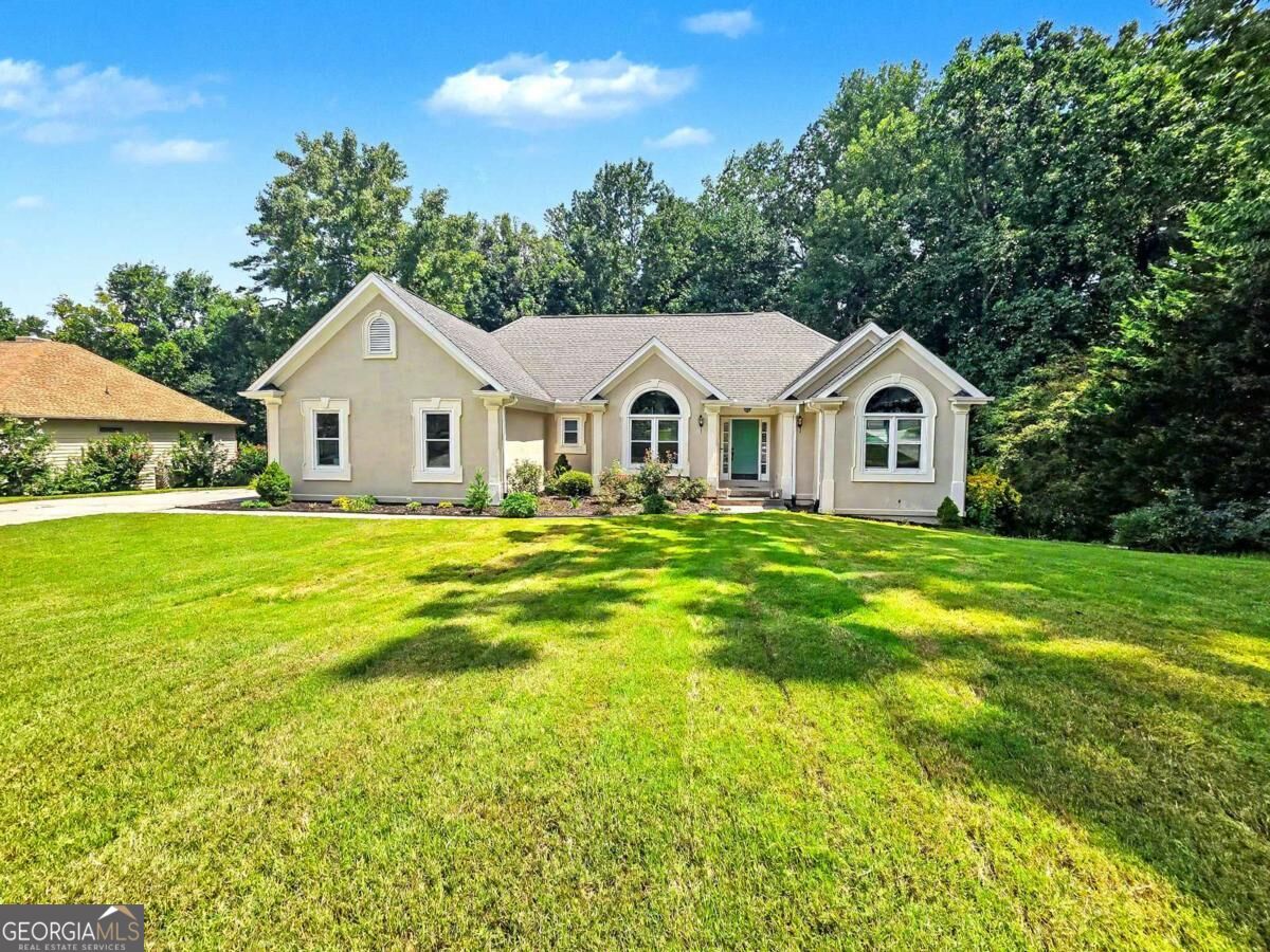 1745 Peachcrest Drive Property Photo 1