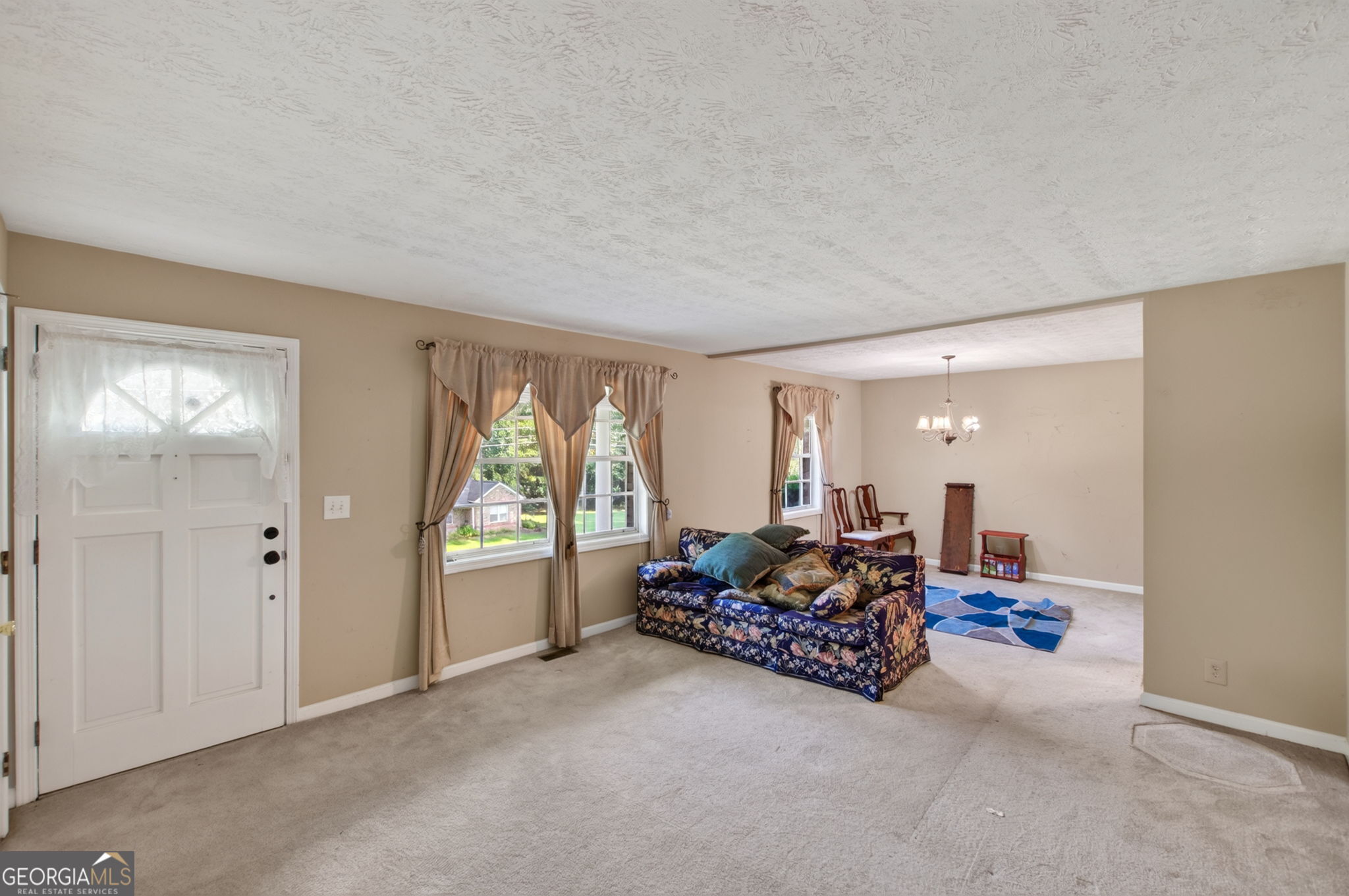 15 Highlane Drive Property Photo 11