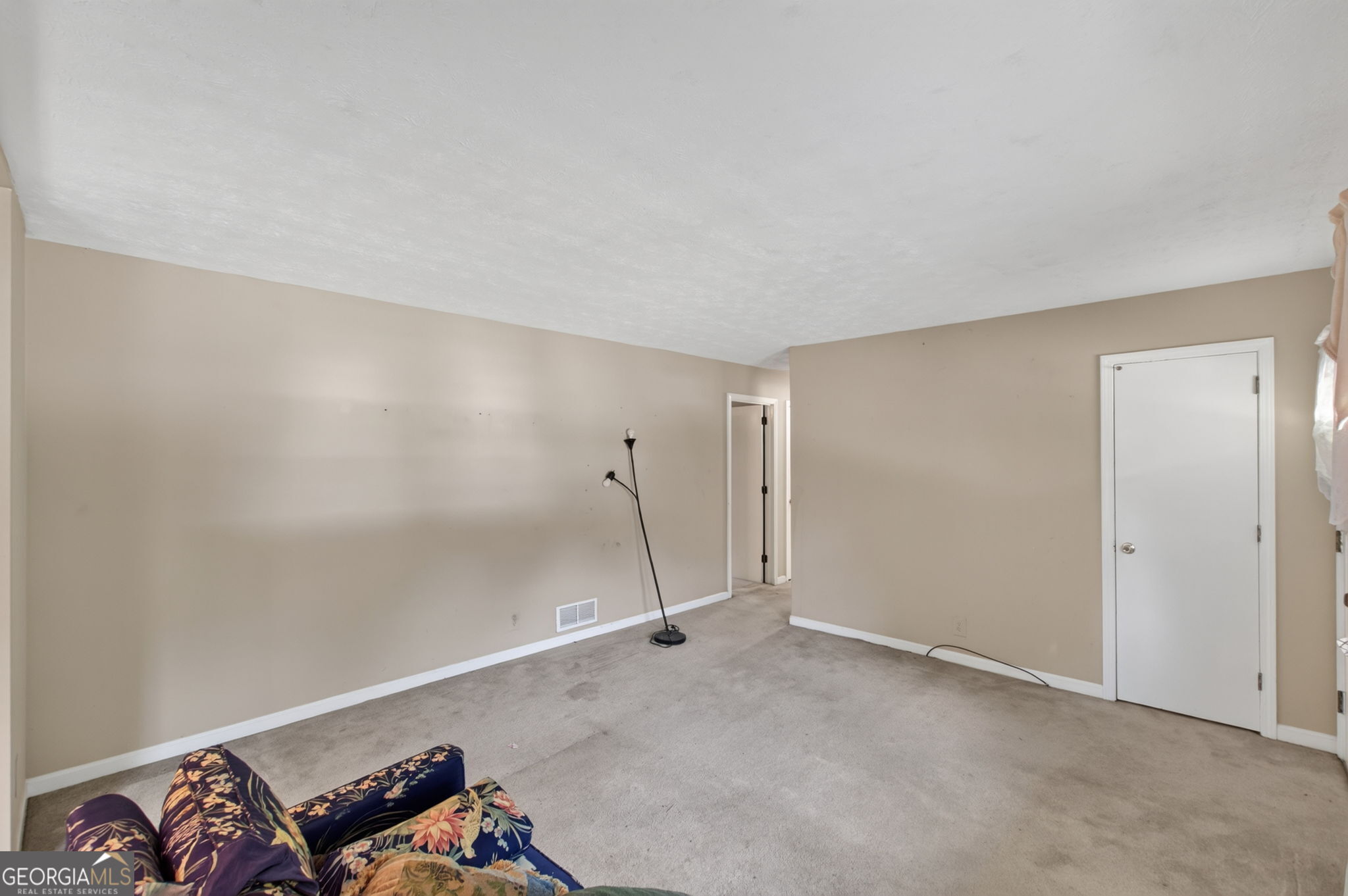 15 Highlane Drive Property Photo 13