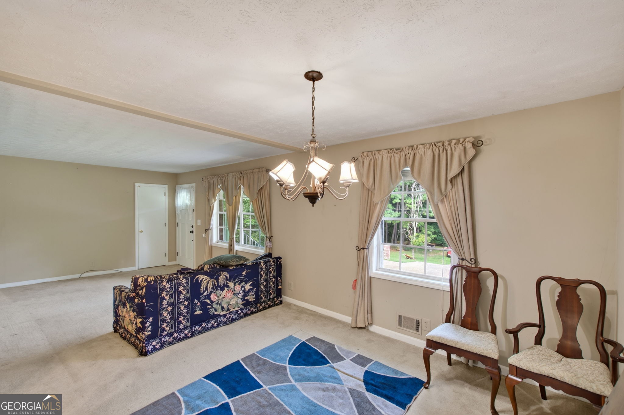 15 Highlane Drive Property Photo 16