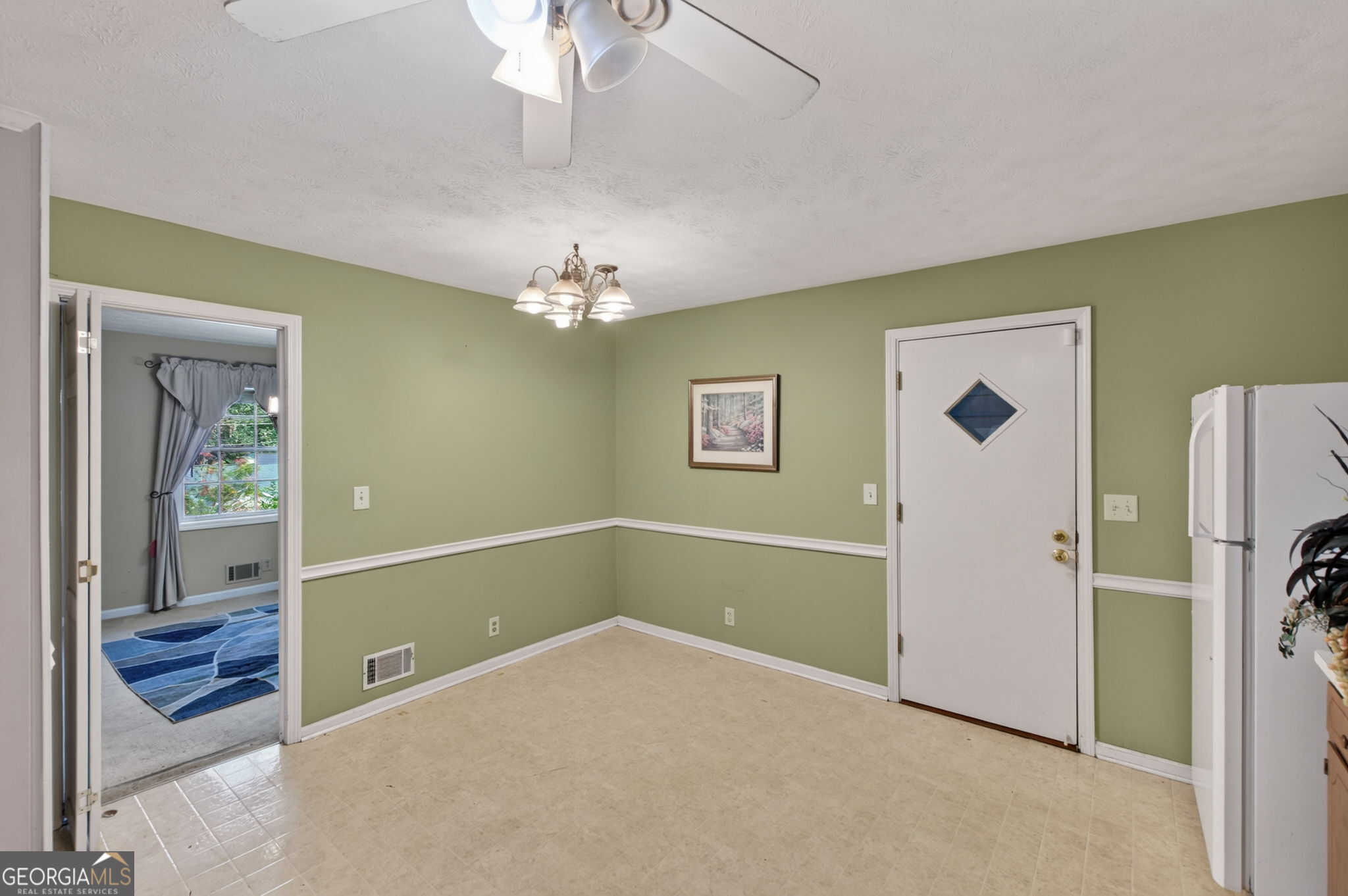 15 Highlane Drive Property Photo 19