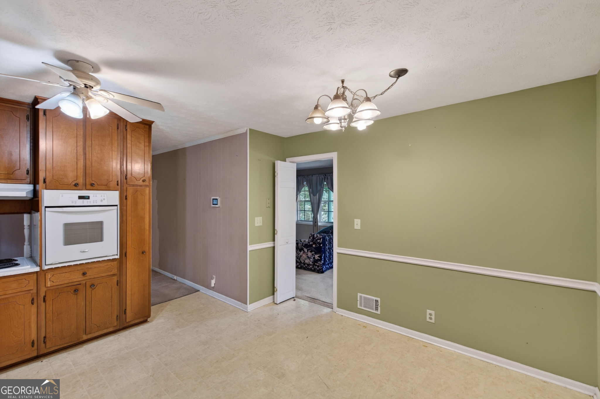 15 Highlane Drive Property Photo 20