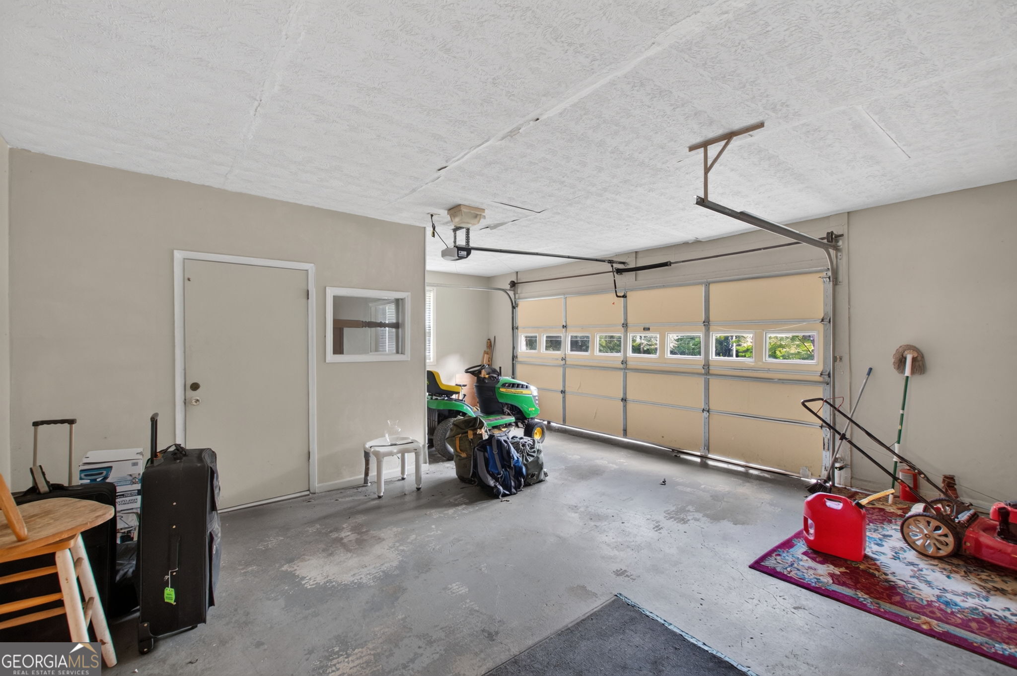 15 Highlane Drive Property Photo 22