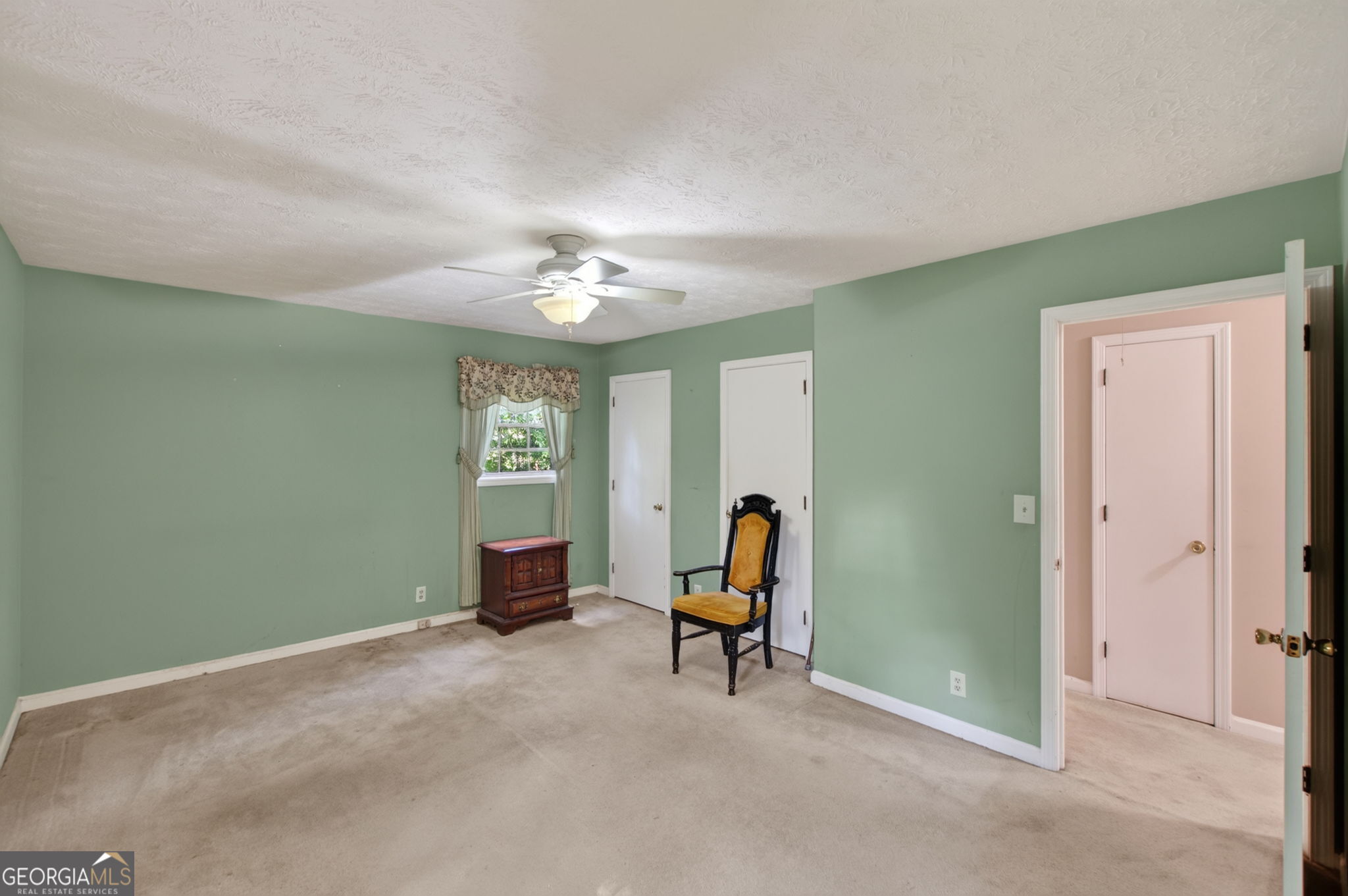 15 Highlane Drive Property Photo 40