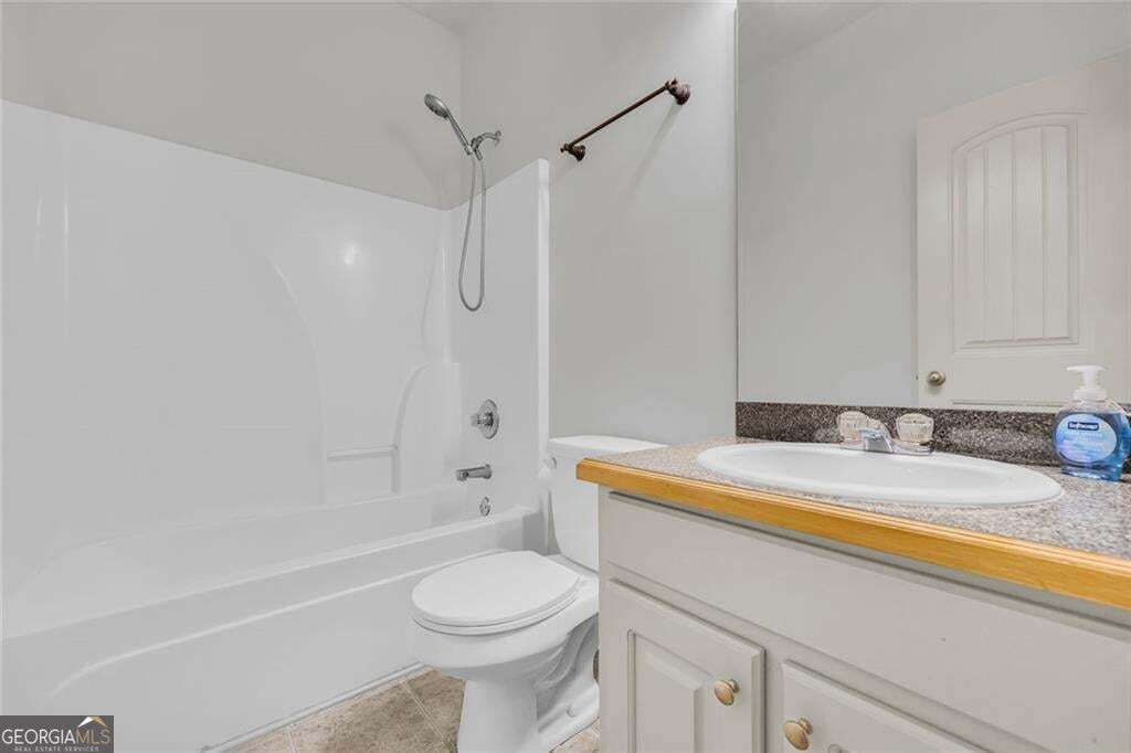 1412 Silvergate Way Property Photo 13