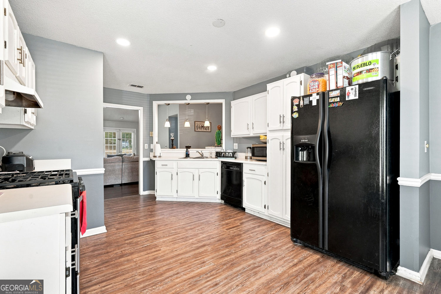 300 Leigh Kay Drive Property Photo 17