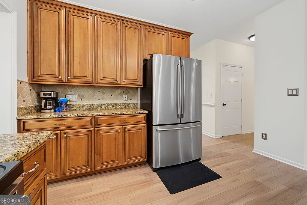 140 Farr Lake Drive Property Photo 11