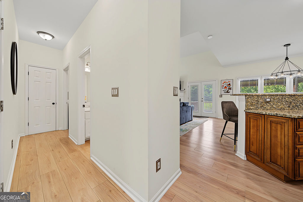 140 Farr Lake Drive Property Photo 16
