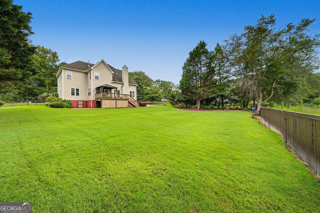 140 Farr Lake Drive Property Photo 39