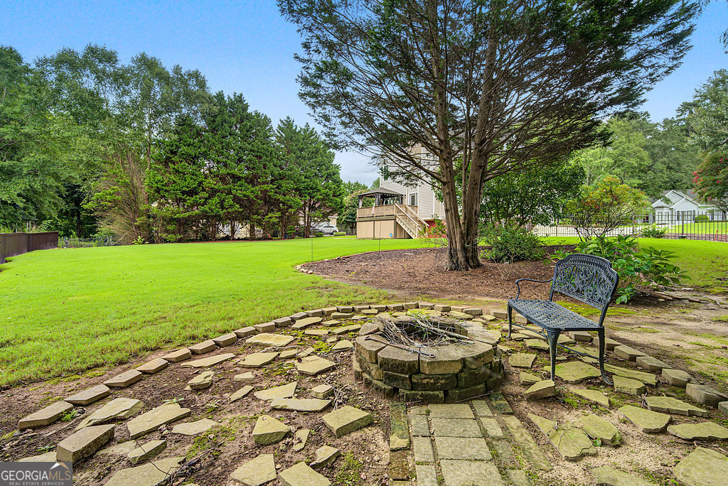 140 Farr Lake Drive Property Photo 41