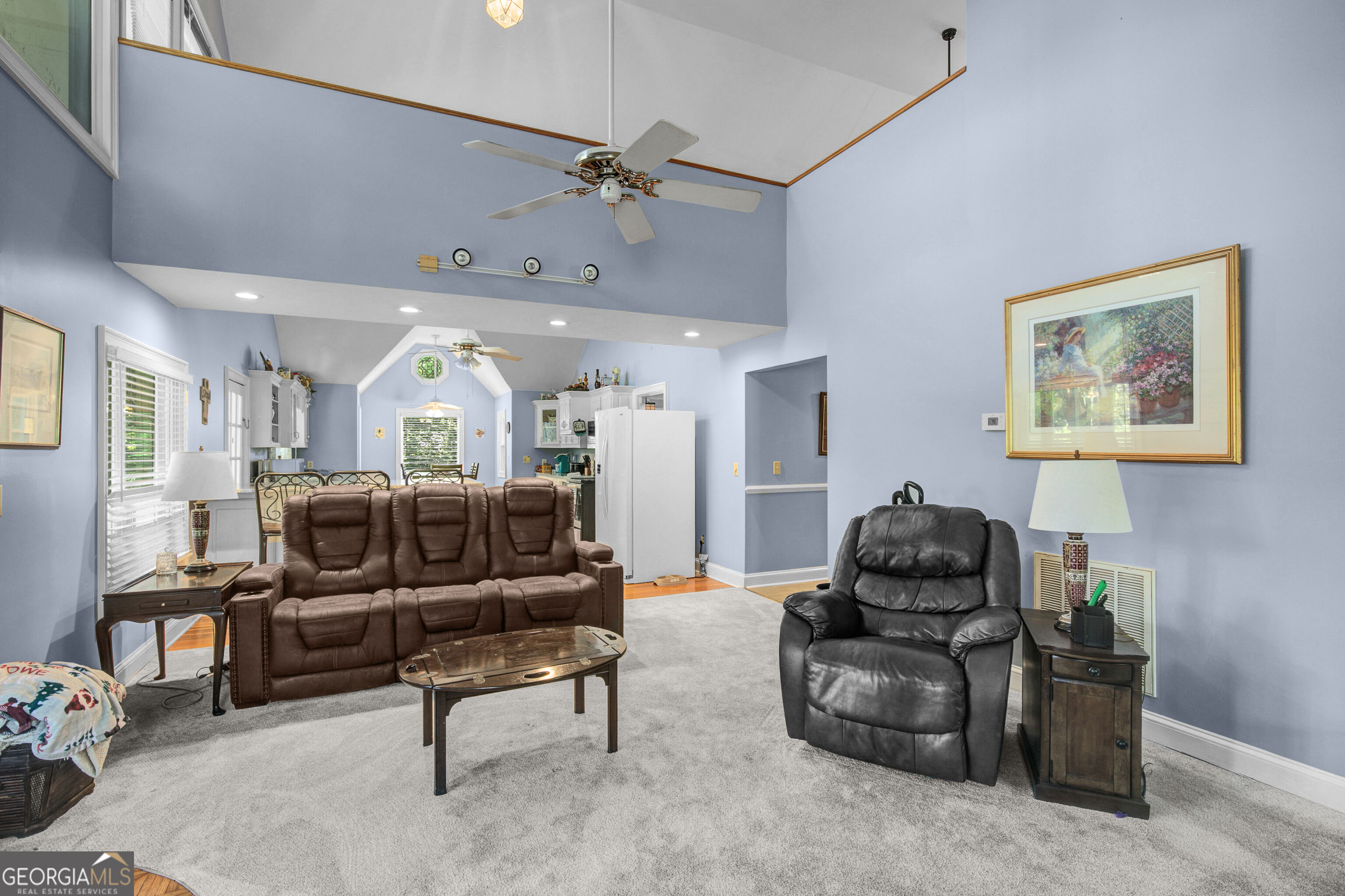 215 Wessmanor Drive Property Photo 15