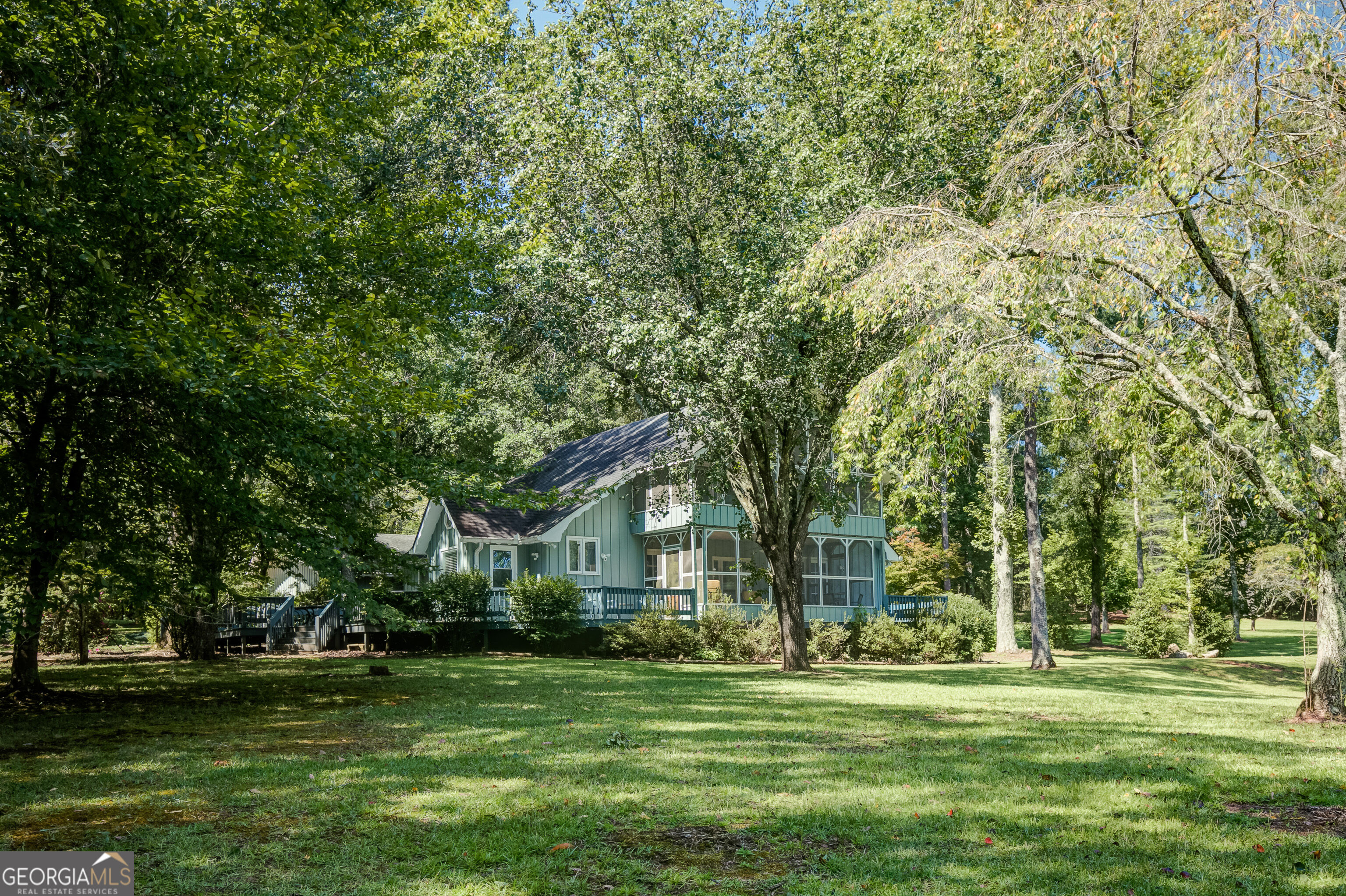 215 Wessmanor Drive Property Photo 38