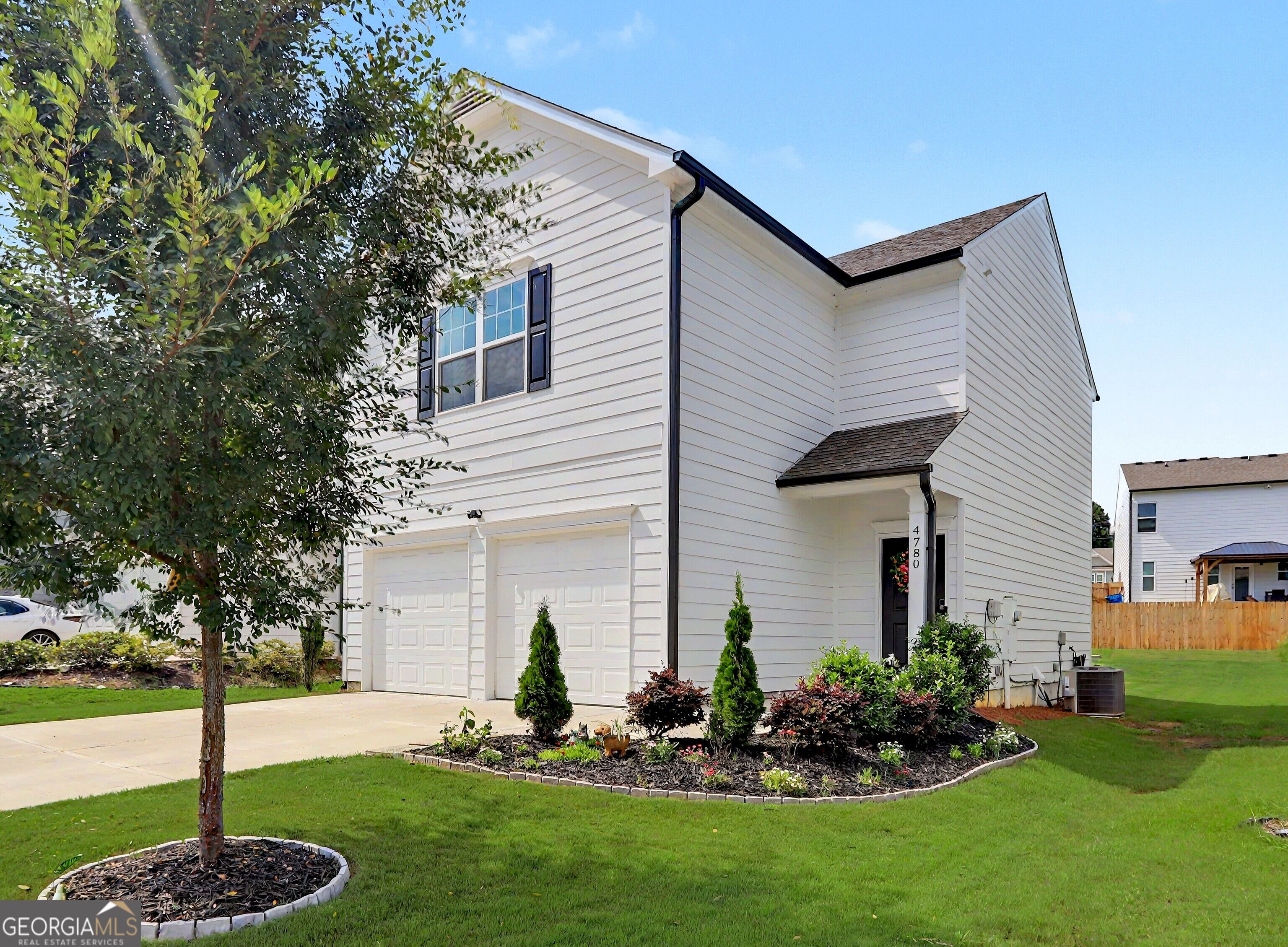 4780 Ridge Valley Drive Property Photo 3