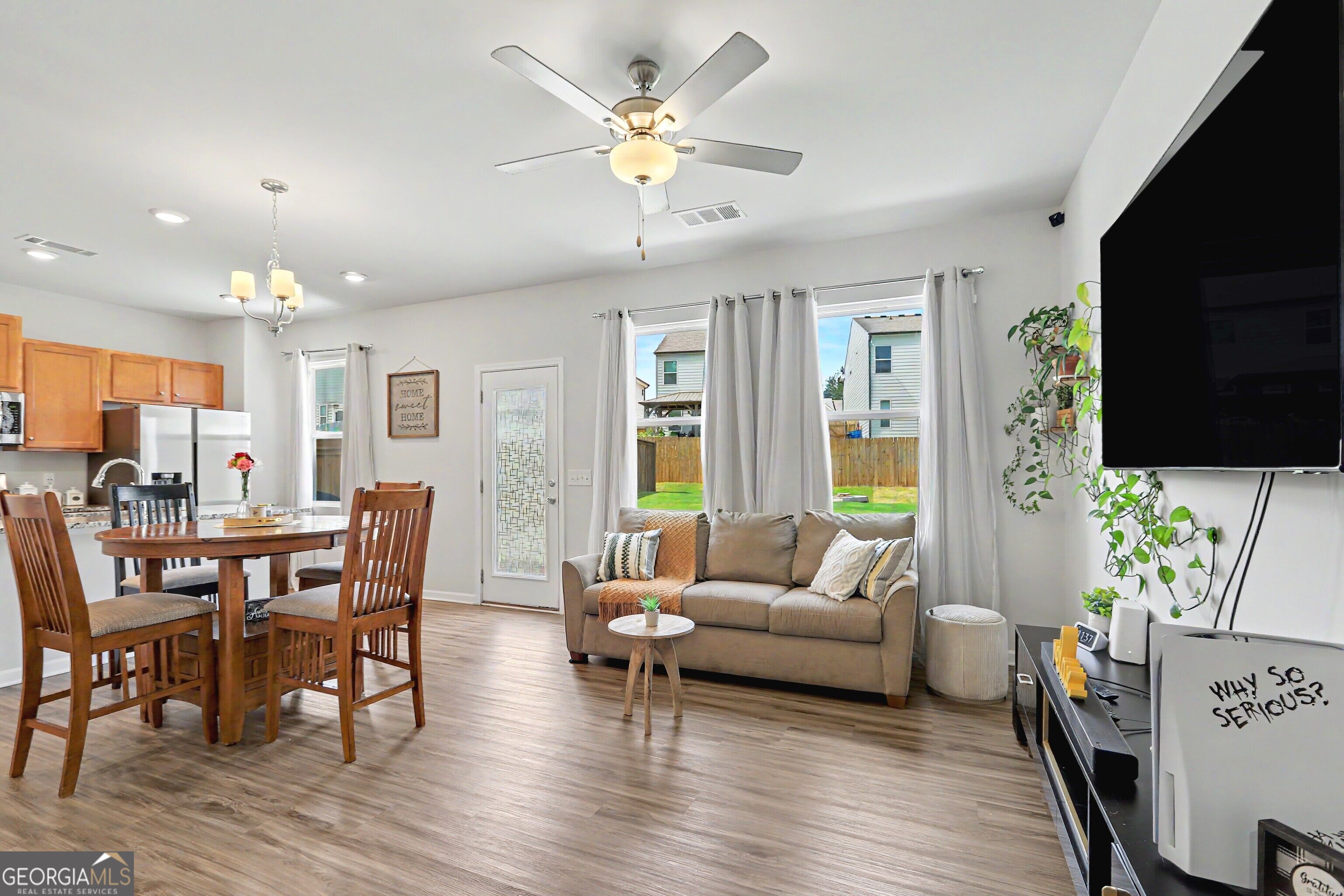 4780 Ridge Valley Drive Property Photo 6