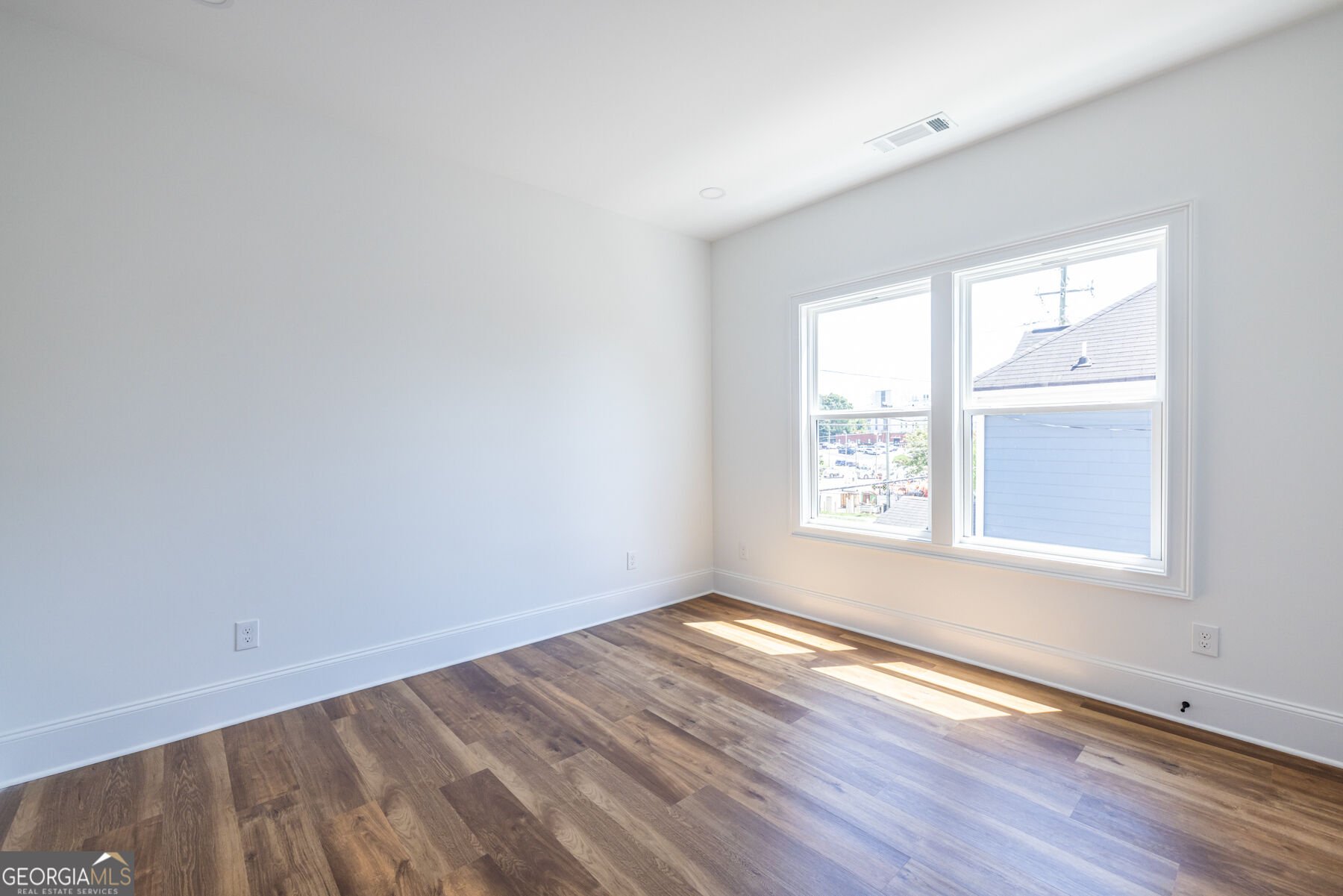 169 Chester Ave Se Property Photo 27