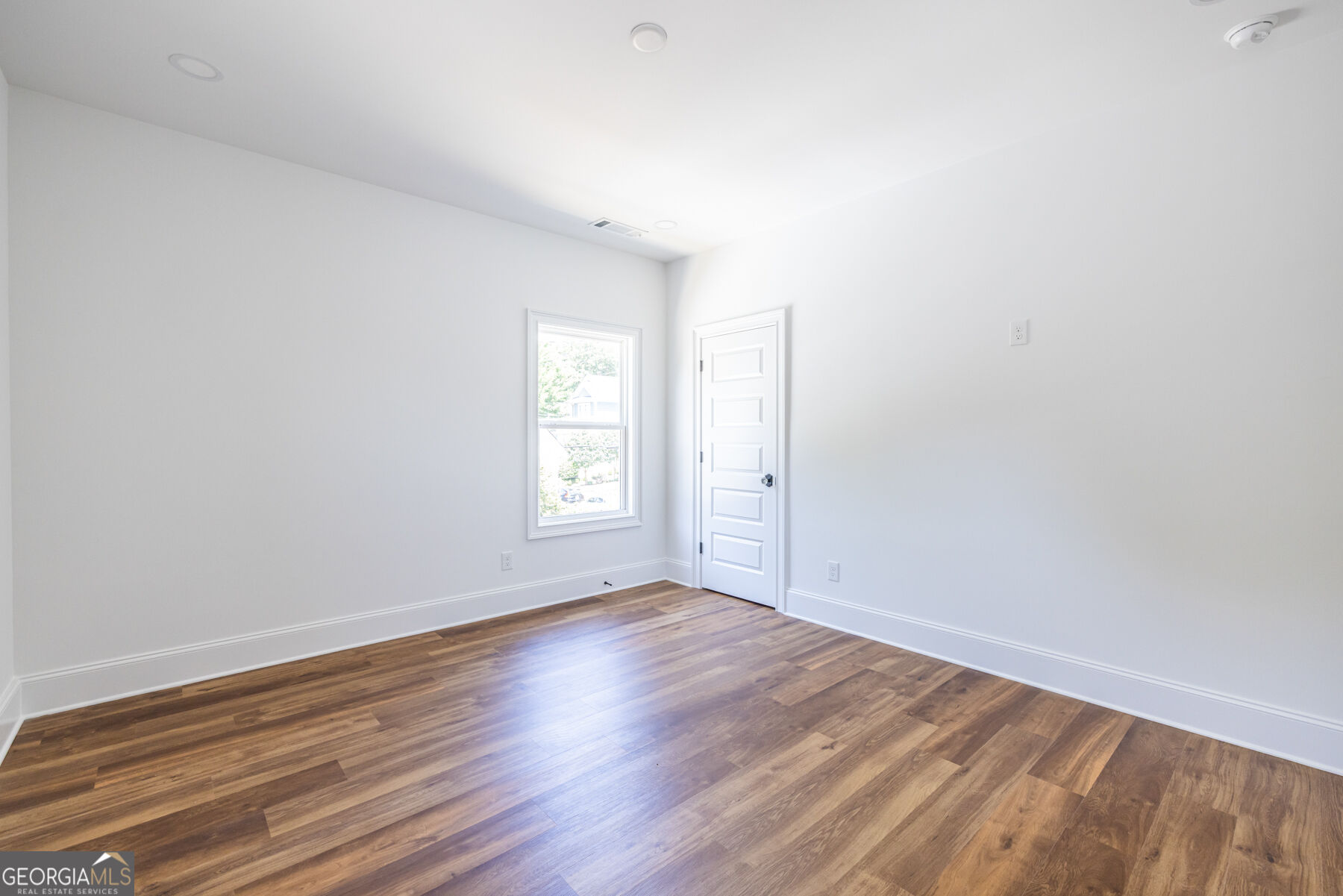 169 Chester Ave Se Property Photo 28
