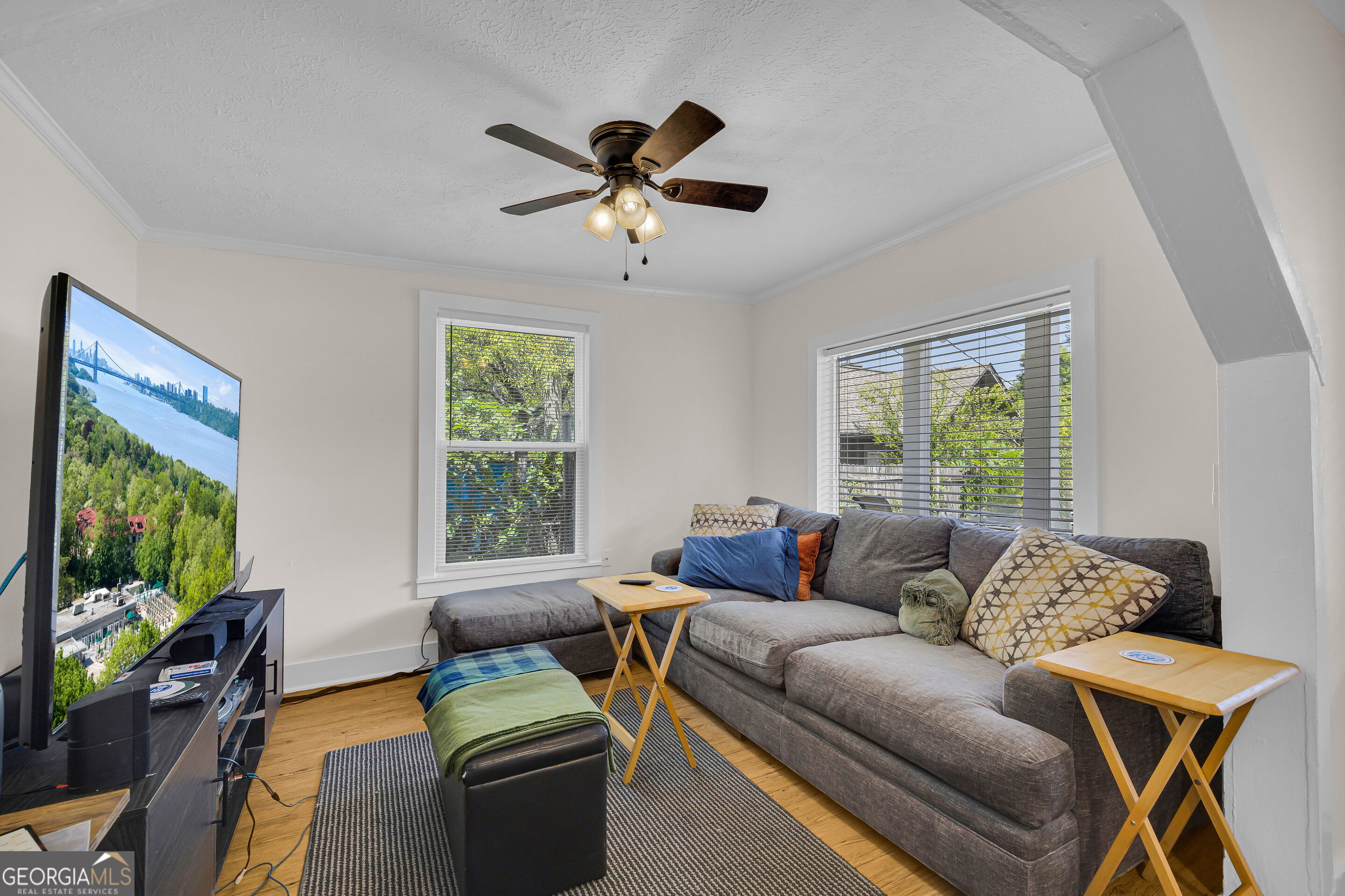 1280 E Broad Street Property Photo 8