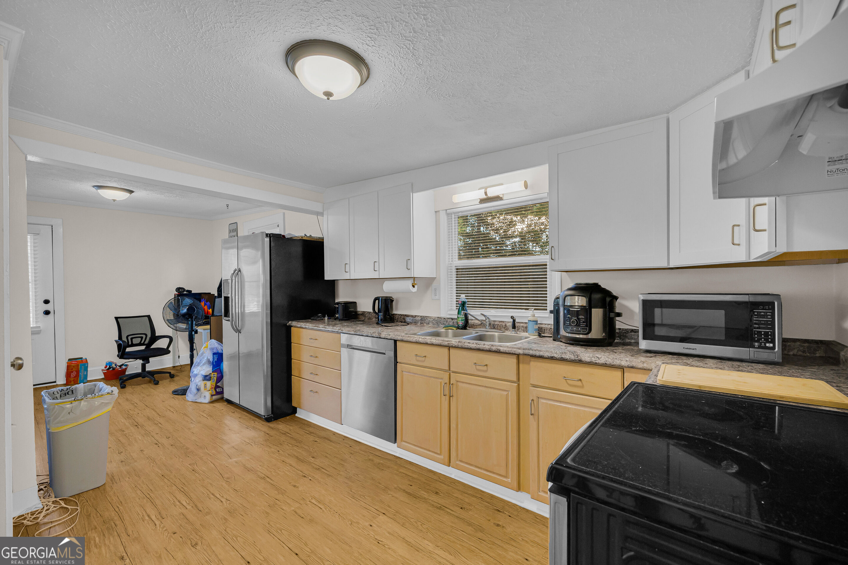1280 E Broad Street Property Photo 15