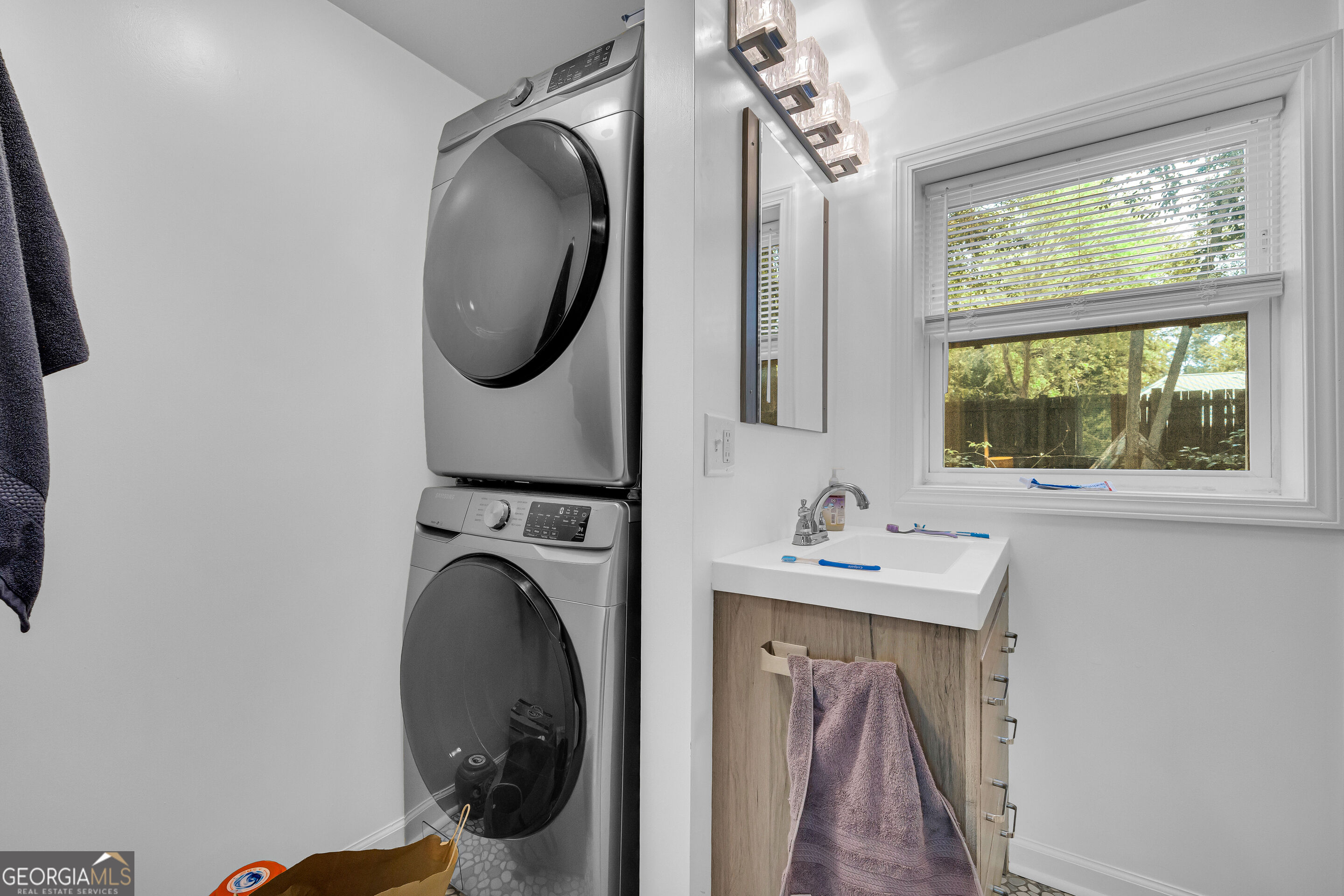 1280 E Broad Street Property Photo 22