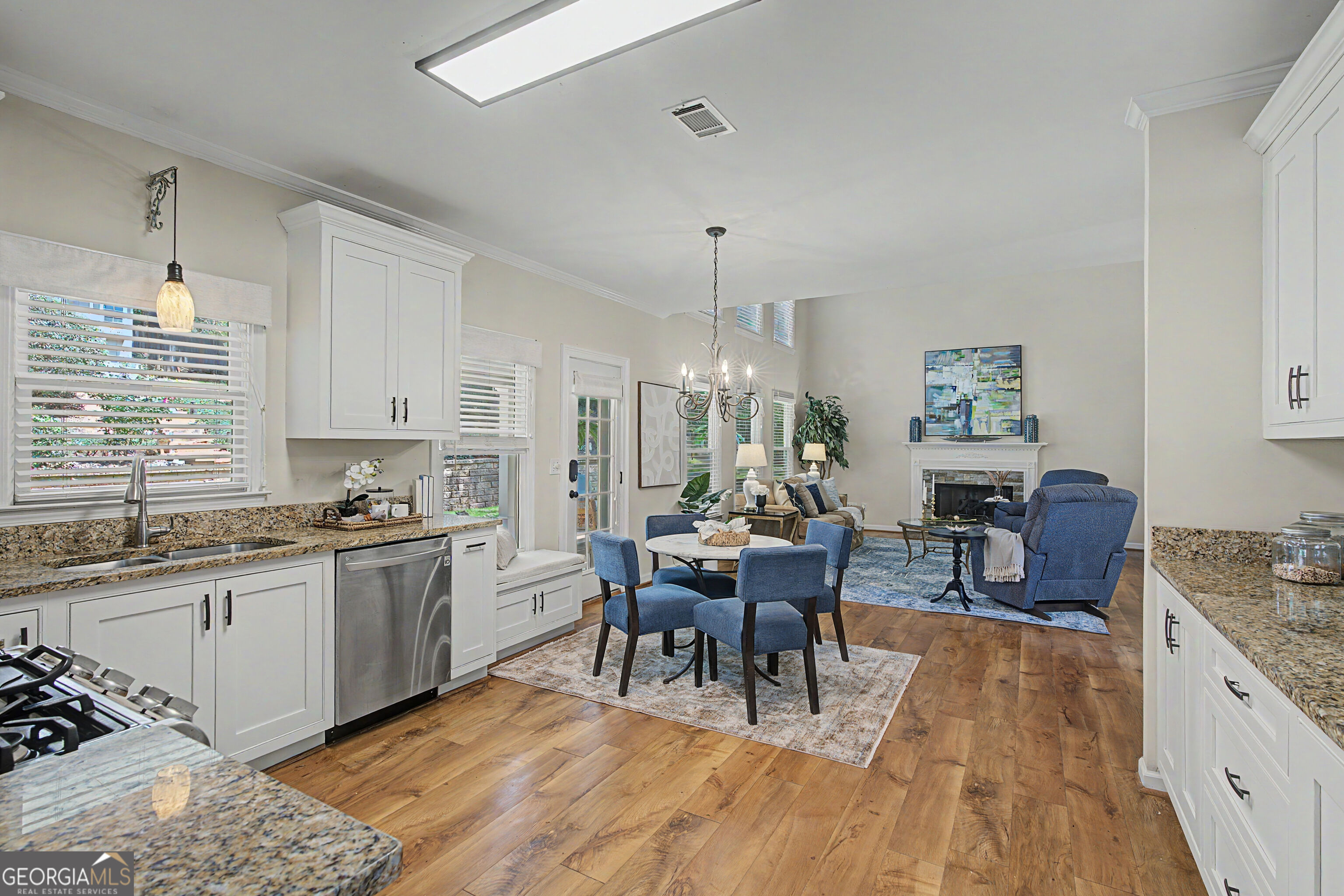 15 Harmony Walk Place Se Property Photo 12