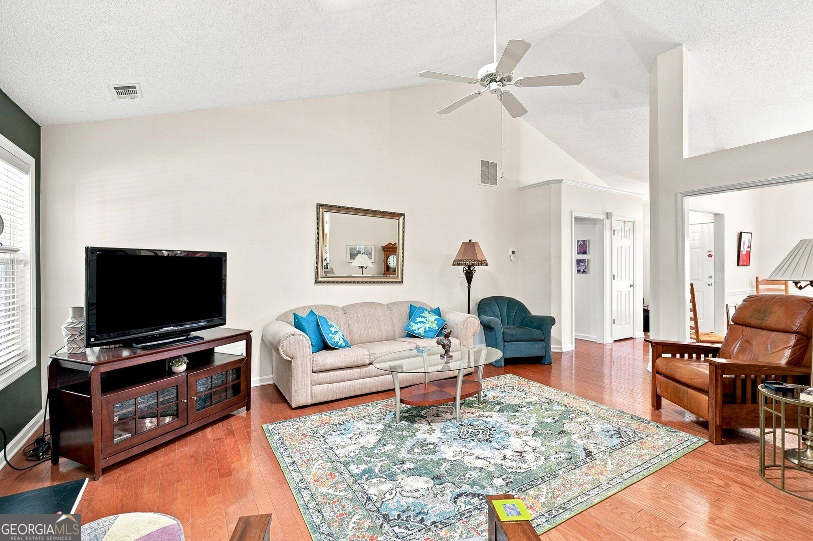 332 Spring Hill Drive Property Photo 9