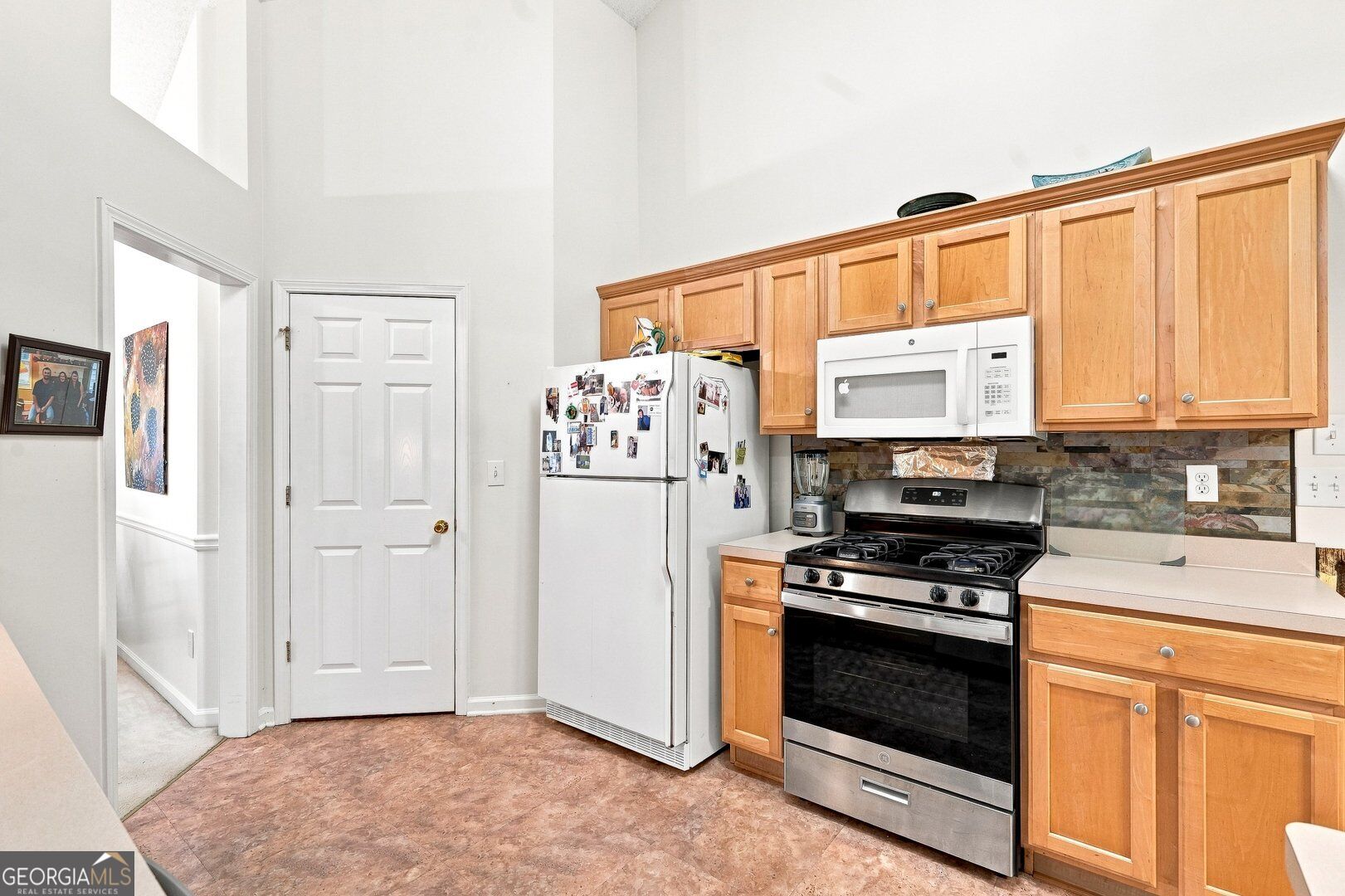 332 Spring Hill Drive Property Photo 13