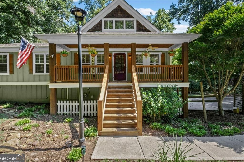 216 Byers Street Property Photo 4