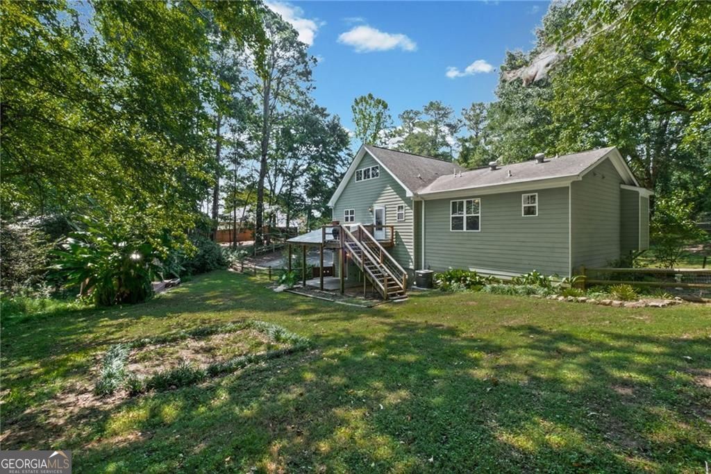 216 Byers Street Property Photo 33