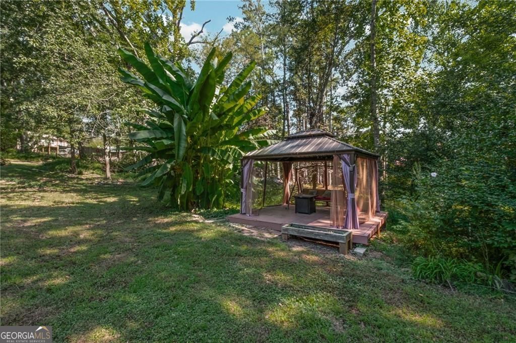 216 Byers Street Property Photo 37
