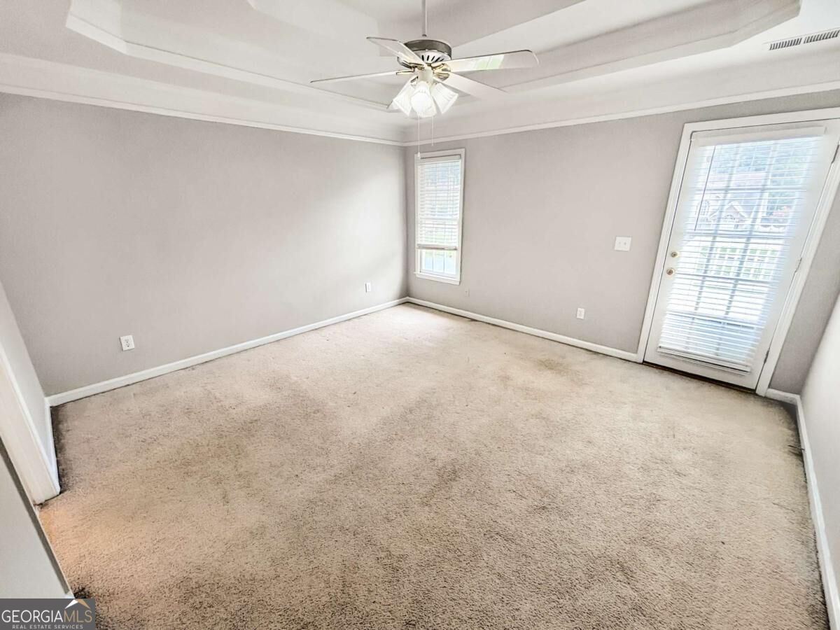 2092 Drogheda Lane Property Photo 12