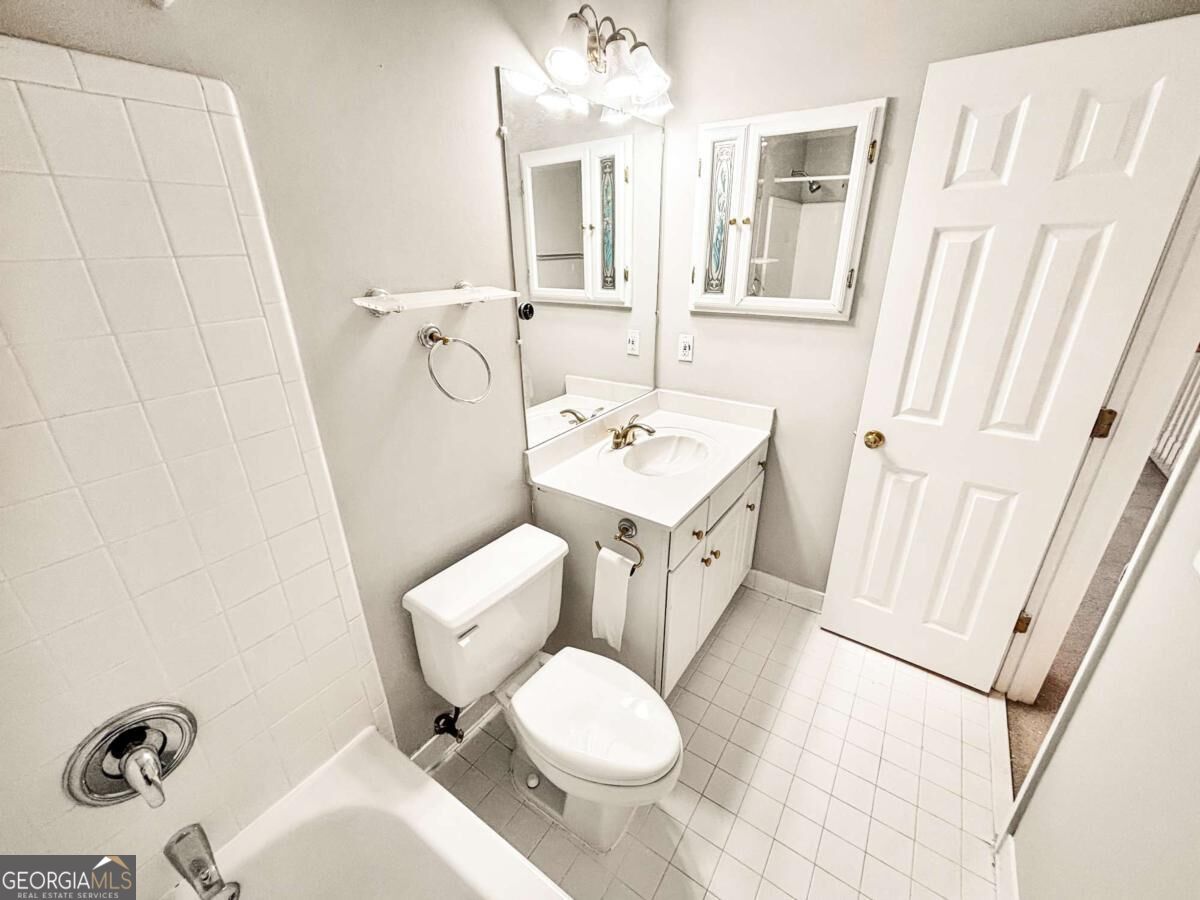 2092 Drogheda Lane Property Photo 25