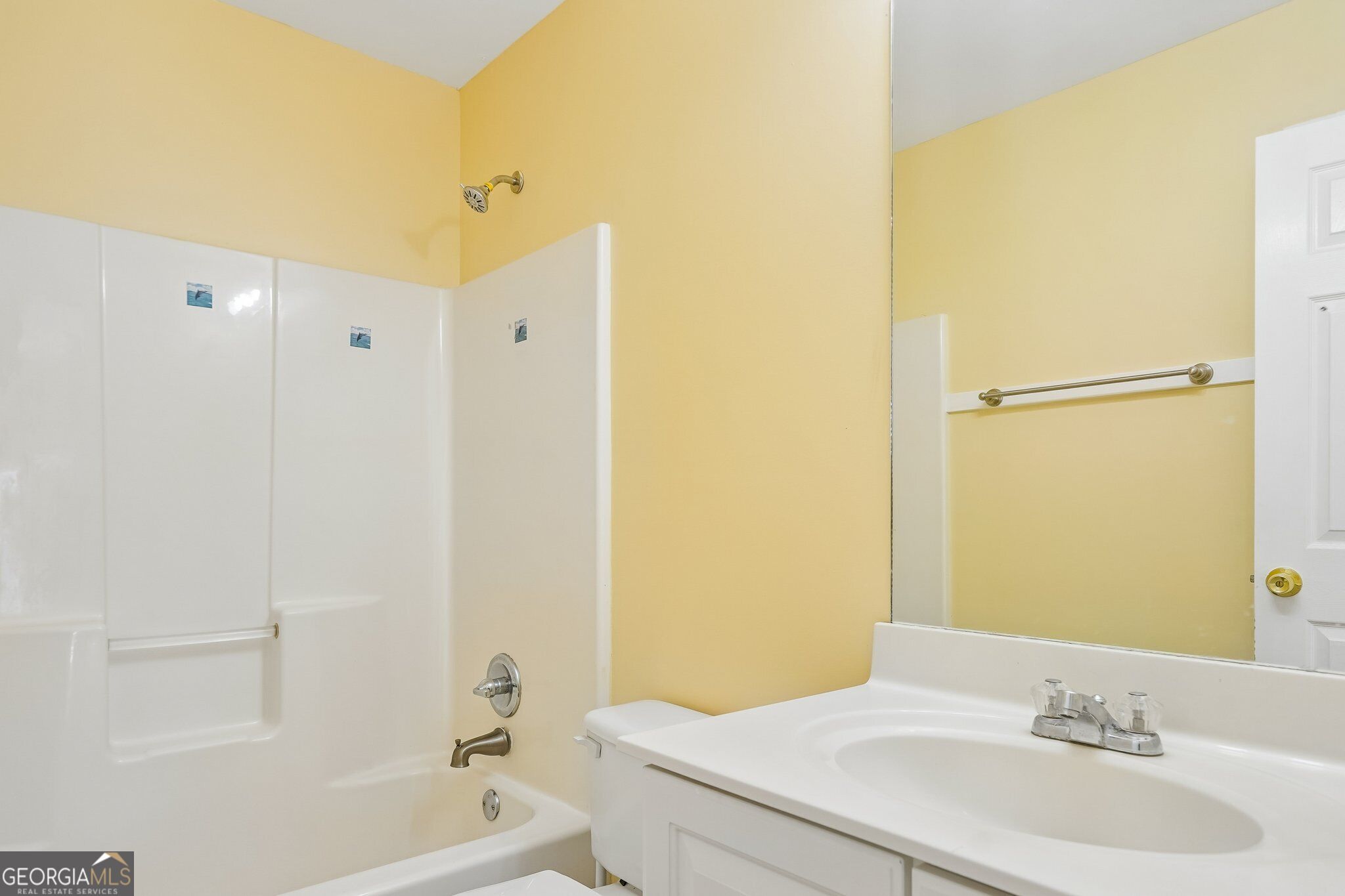 382 Silverthorn Drive Property Photo 36