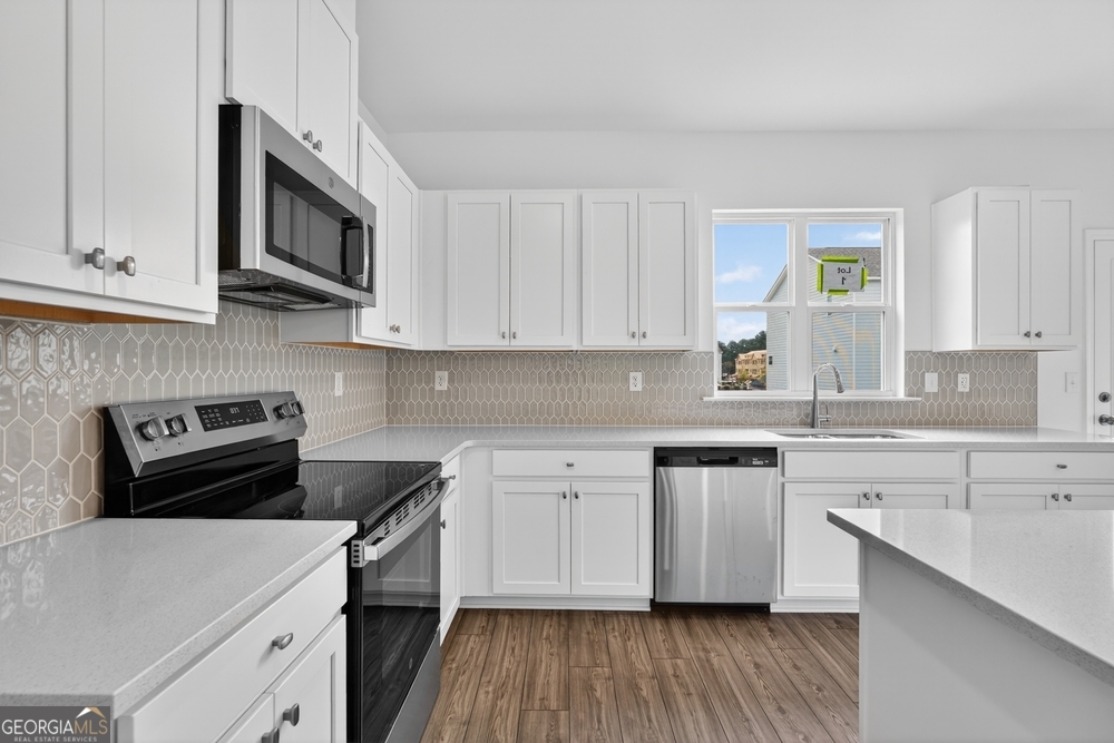106 Epperly Way Property Photo 8