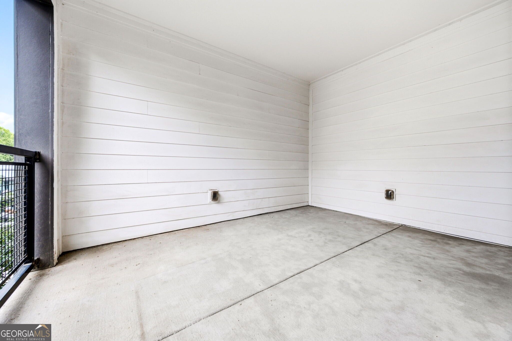 395 Pratt Drive # 804 Property Photo 32