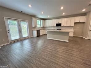 4427 Waxwing Street Property Photo 4