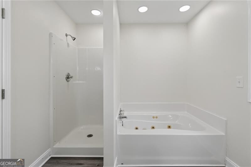 825 Rue Fluer De Lis Property Photo 37