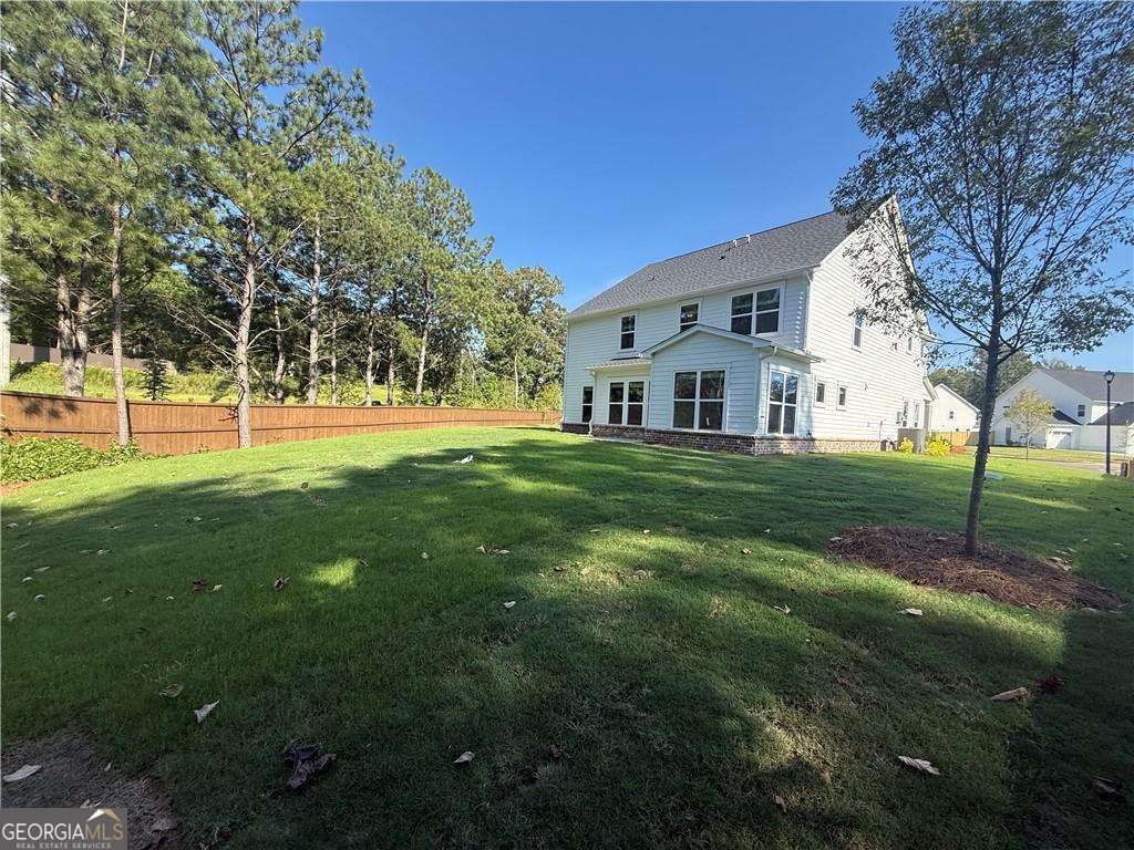 4835 Rosarian Drive Property Photo 3