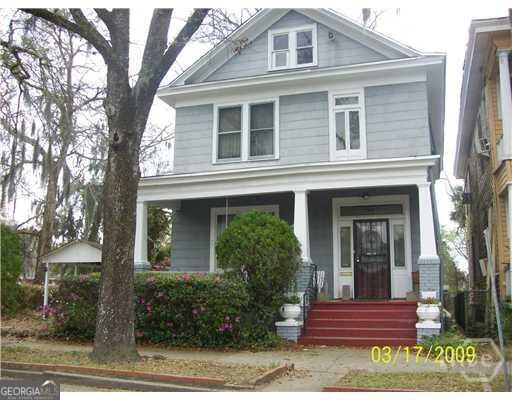 523 W 44th Street Property Photo 1