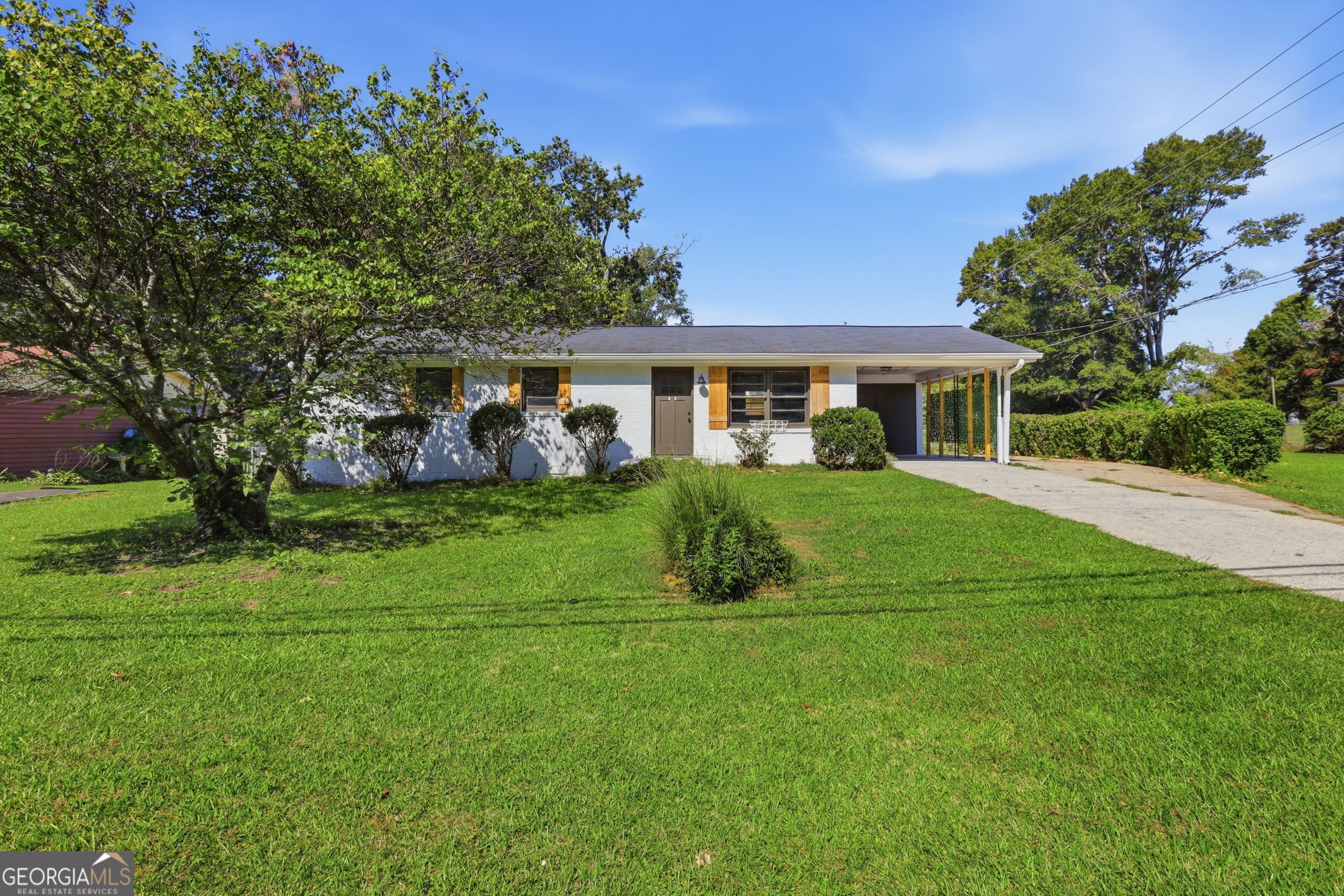 5734 Hill Road Property Photo 1