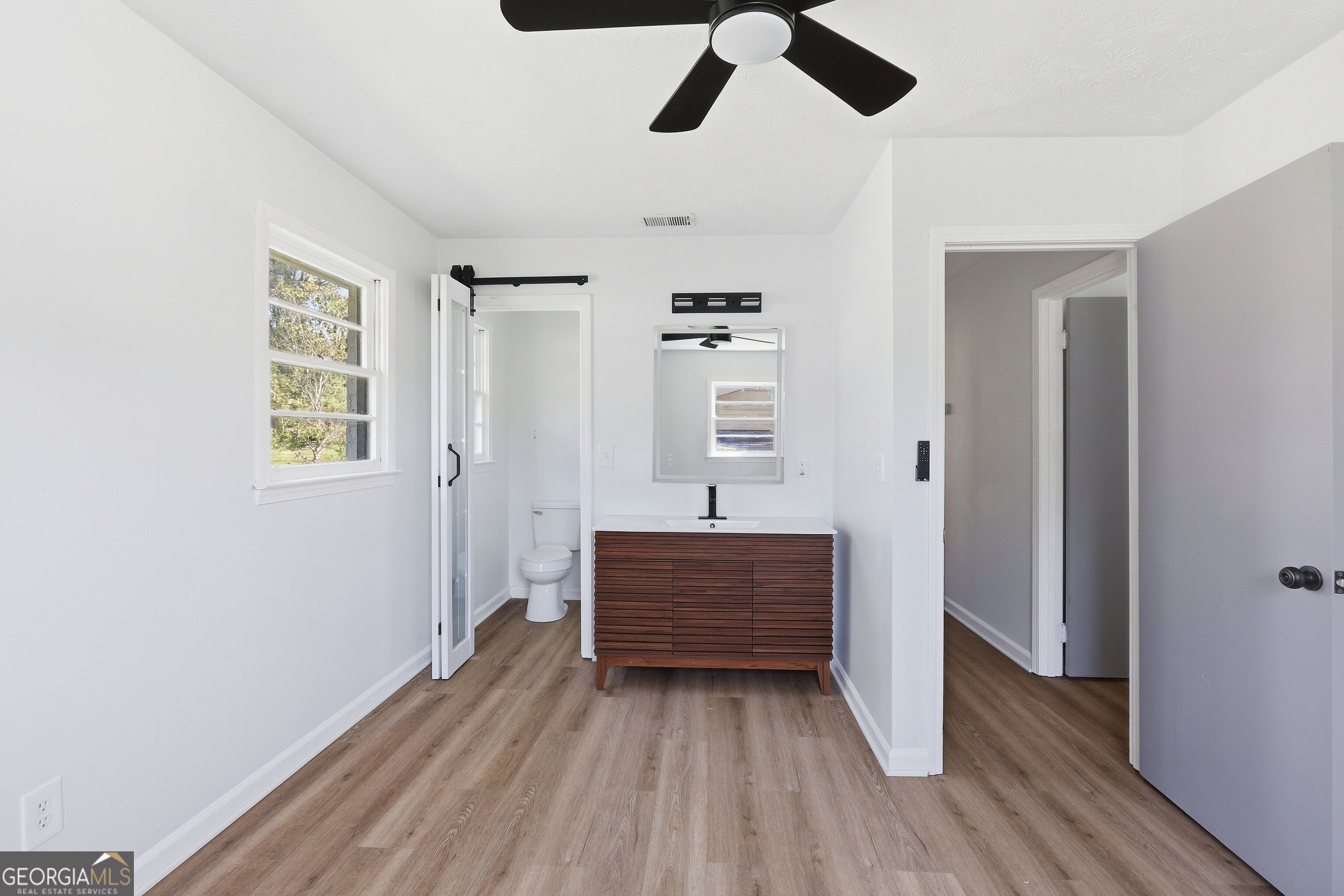 5734 Hill Road Property Photo 17
