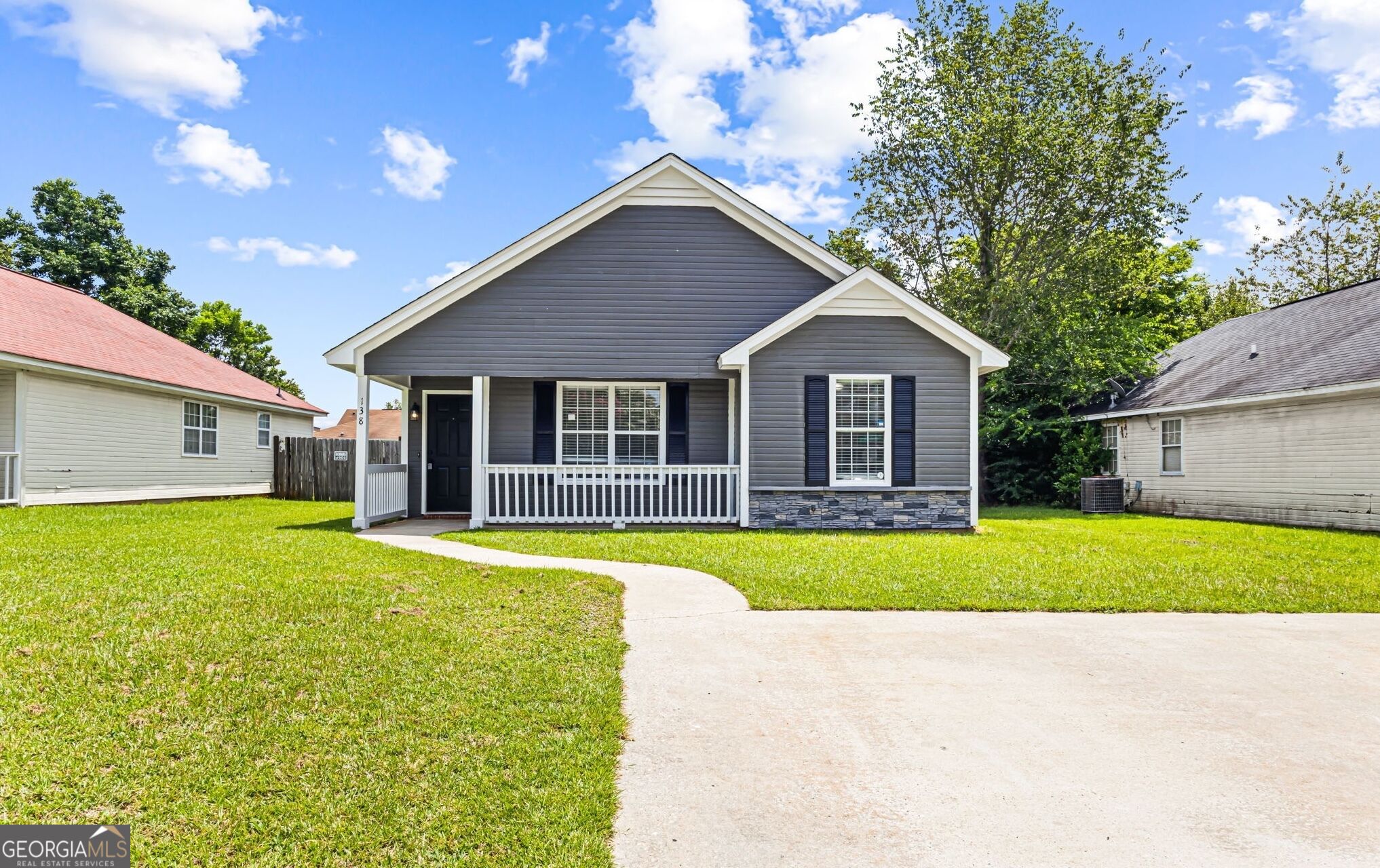 138 Kensington Circle Property Photo 1